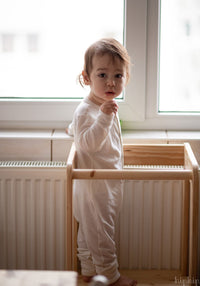 Jumpsuit cu șosete din lână merinos - Basic White Joha HipHip.ro