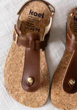 Sandale Barefoot femei din piele - Ariana Cognac Koel HipHip.ro