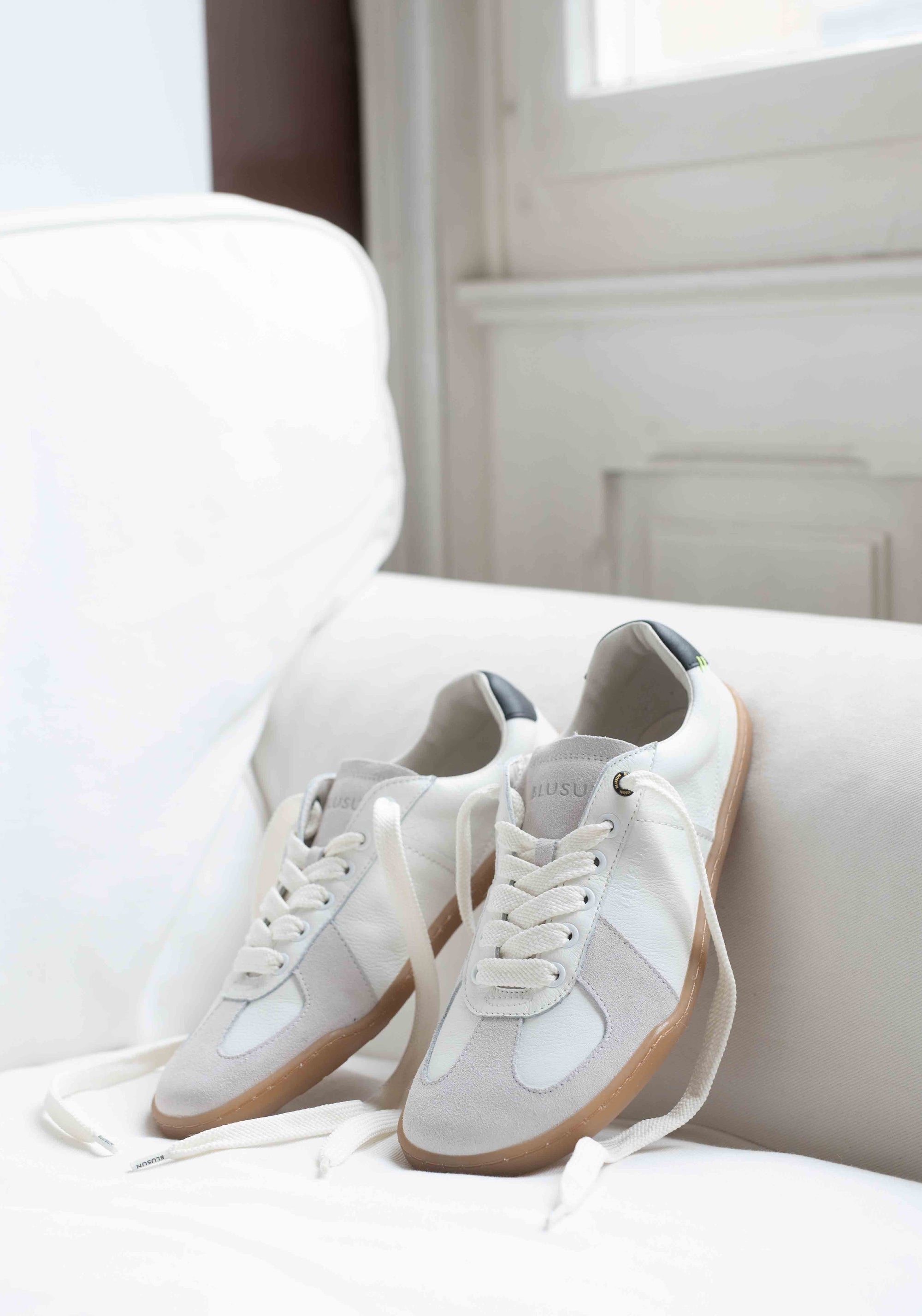 Sneakers Barefoot femei din piele - White