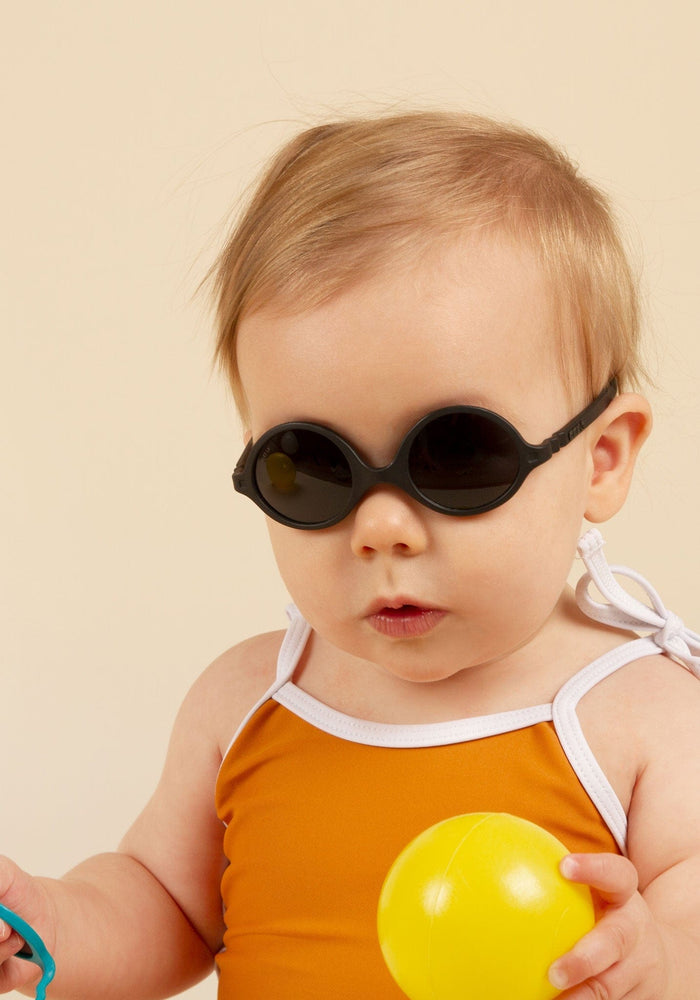 Ochelari de soare 0-12 luni - Black Ki ET LA HipHip.ro