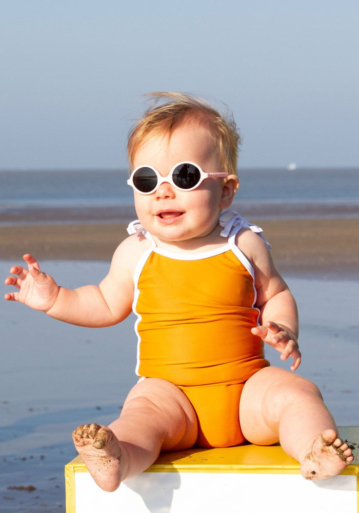 Ochelari de soare 0-12 luni - Blush Ki ET LA HipHip.ro