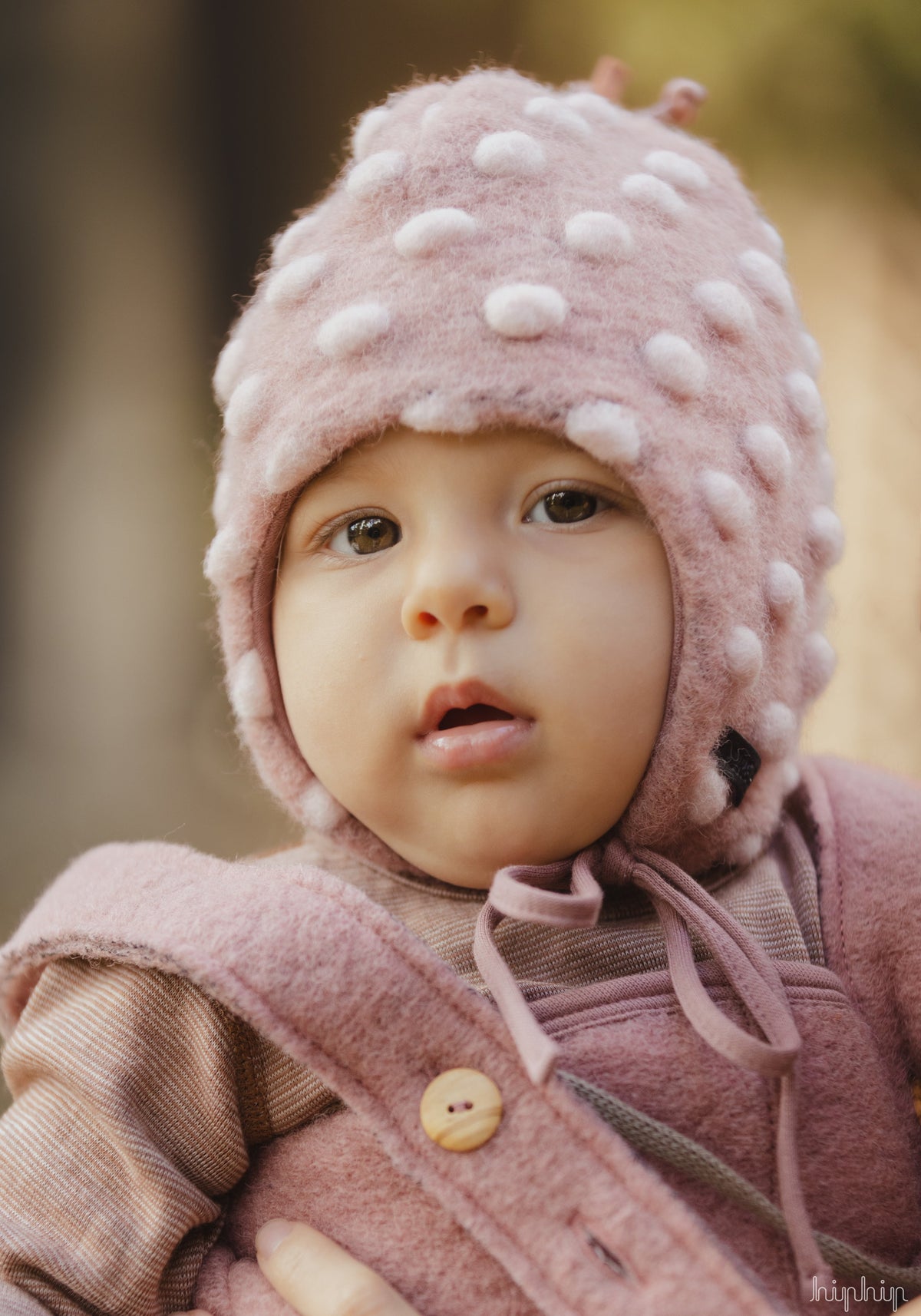 Cagule și Căciuli-HipHip.ro