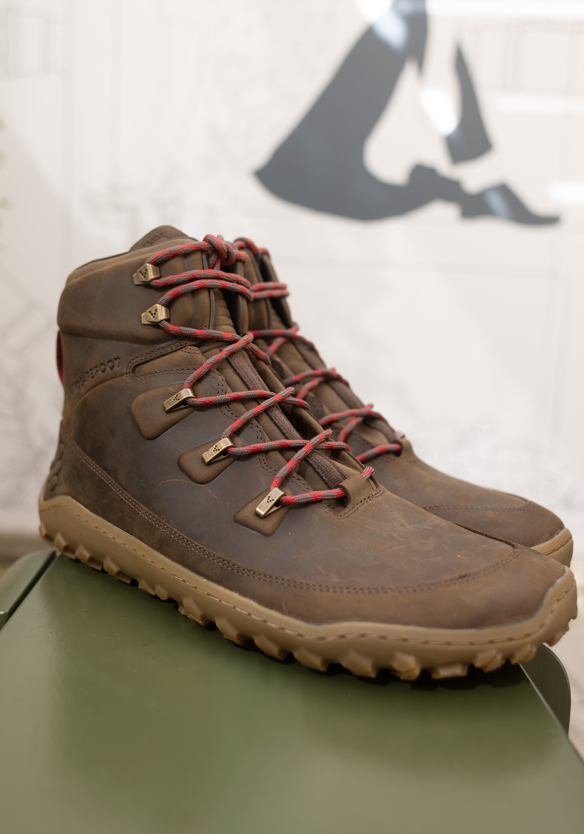 Bocanci drumeție Barefoot din piele - Tracker Leather AT II Women Bracken