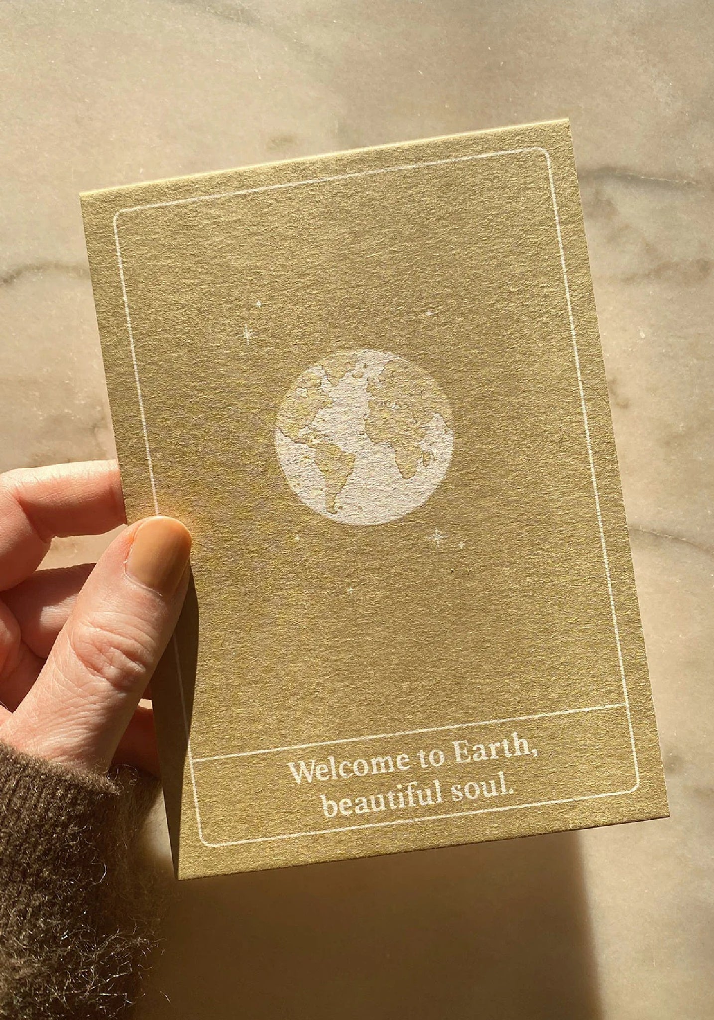 Împachetare cadou + felicitare WELCOME TO EARTH