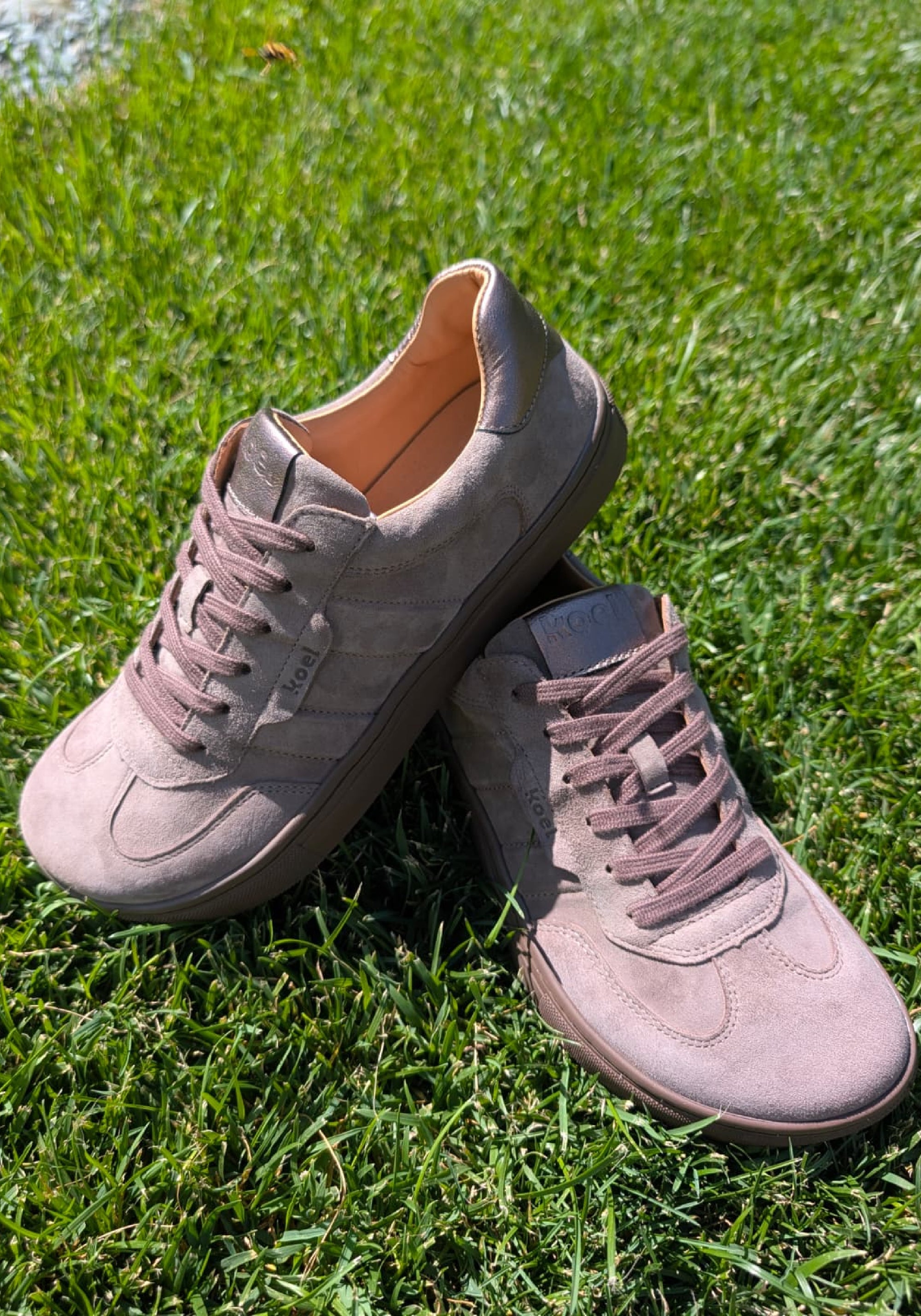 Sneakers Barefoot din piele întoarsă - Helena Dark Taupe