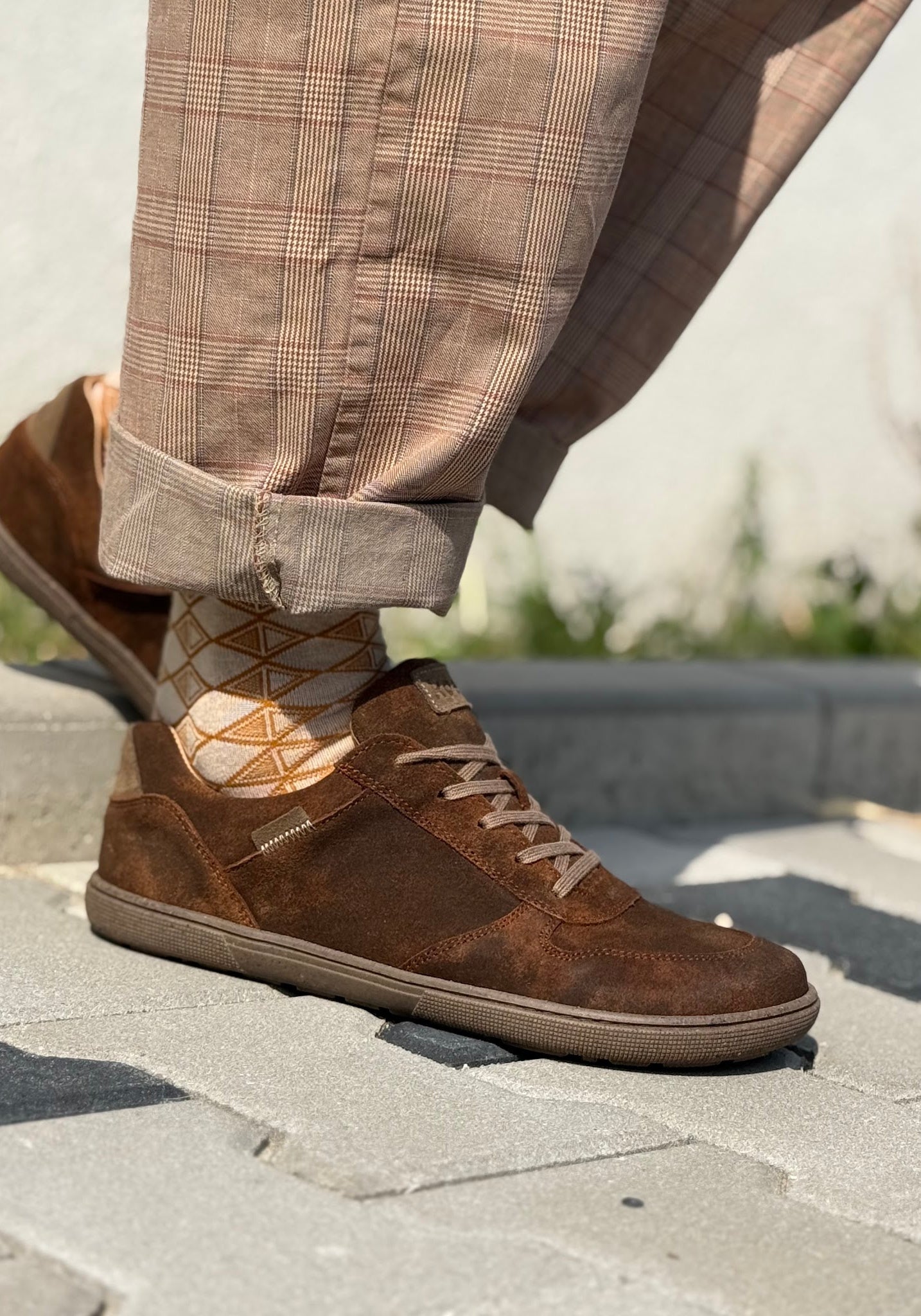 Sneakers Barefoot din piele întoarsă - Francie Cognac
