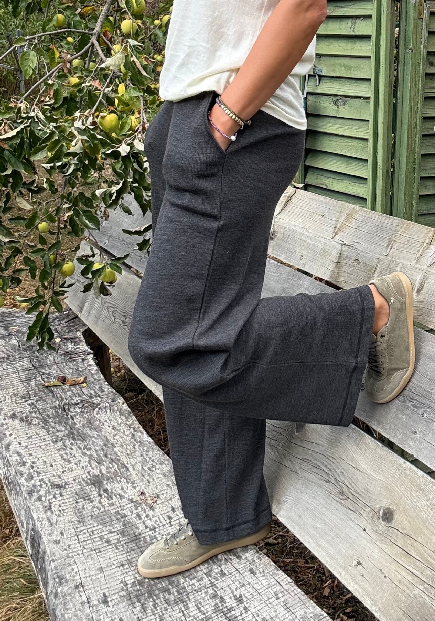 Sneakers Barefoot din piele întoarsă - Olive