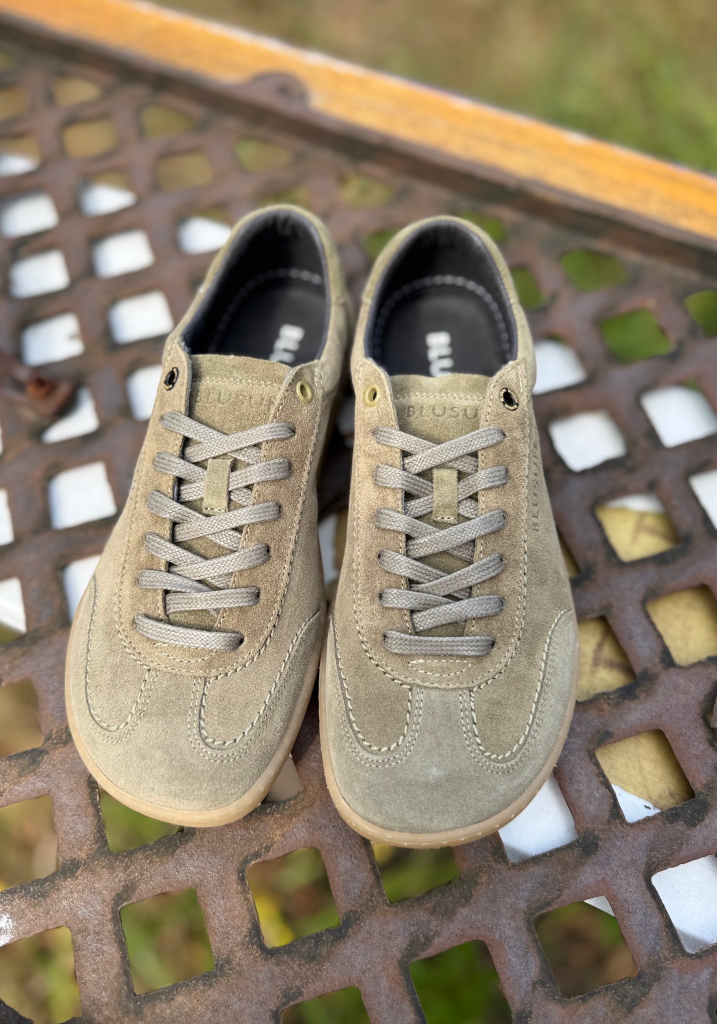 Sneakers Barefoot din piele întoarsă - Olive
