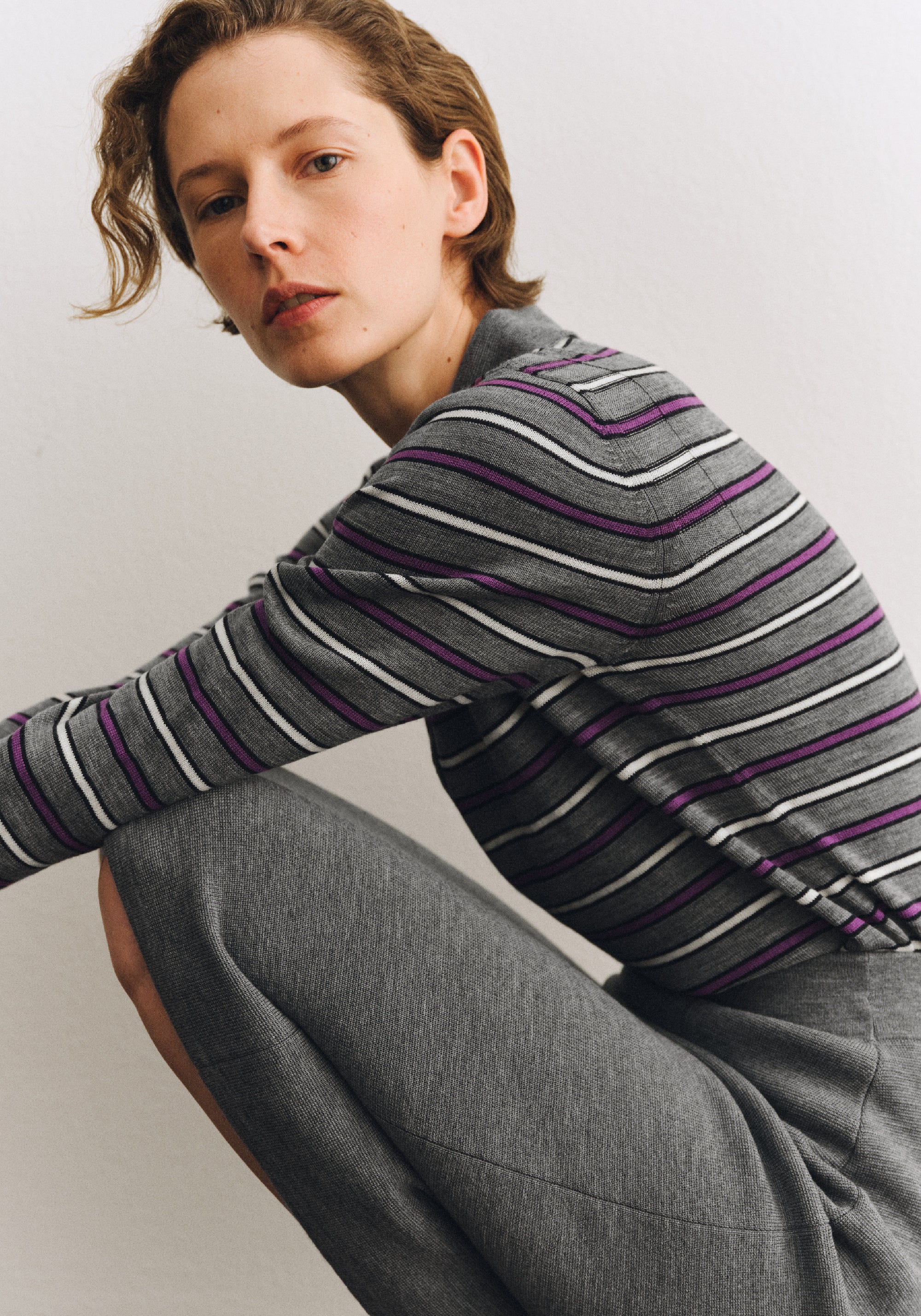 Bluză din lână merinos - Fine knit Steel Melange/Violet