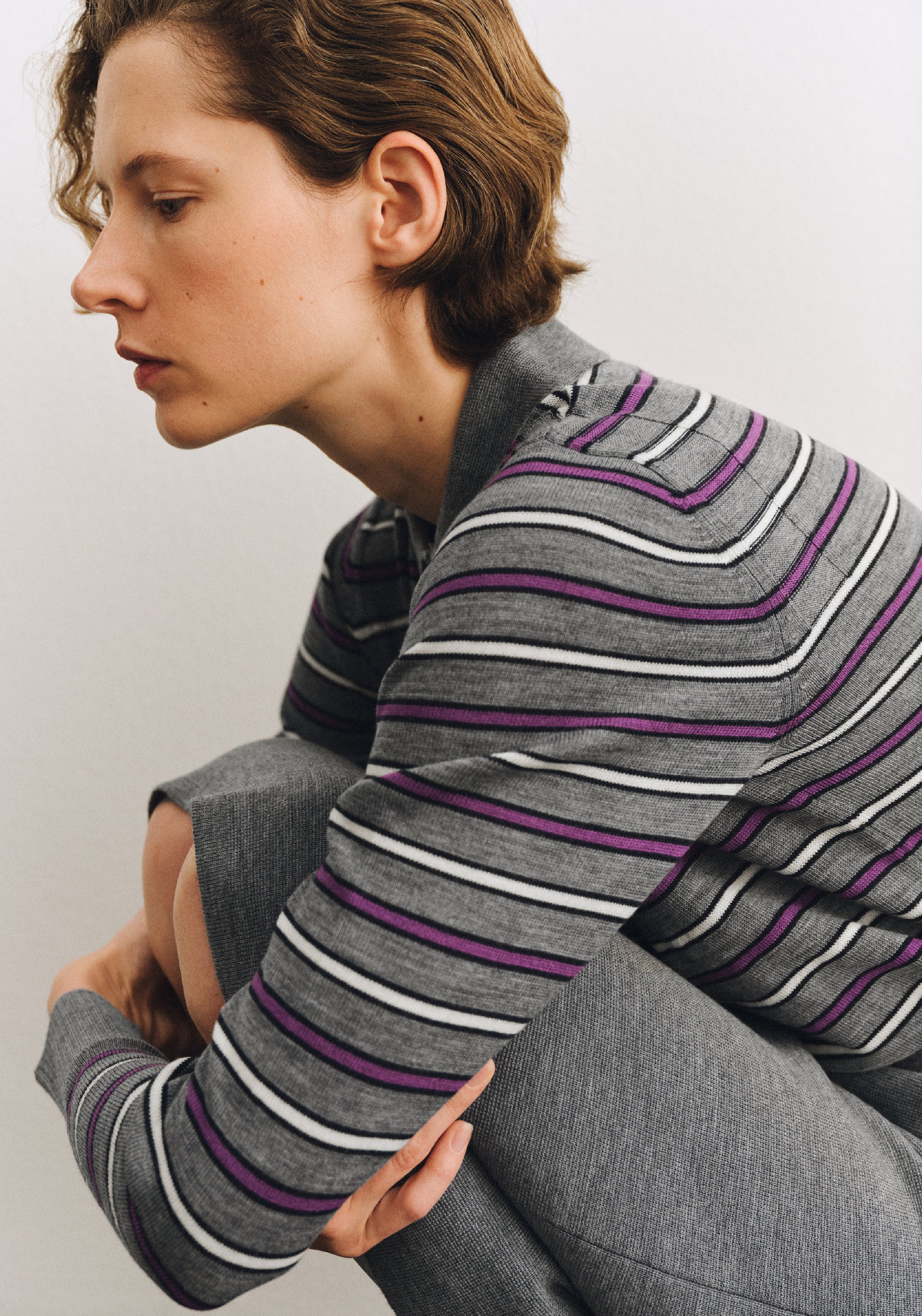 Bluză din lână merinos - Fine knit Steel Melange/Violet