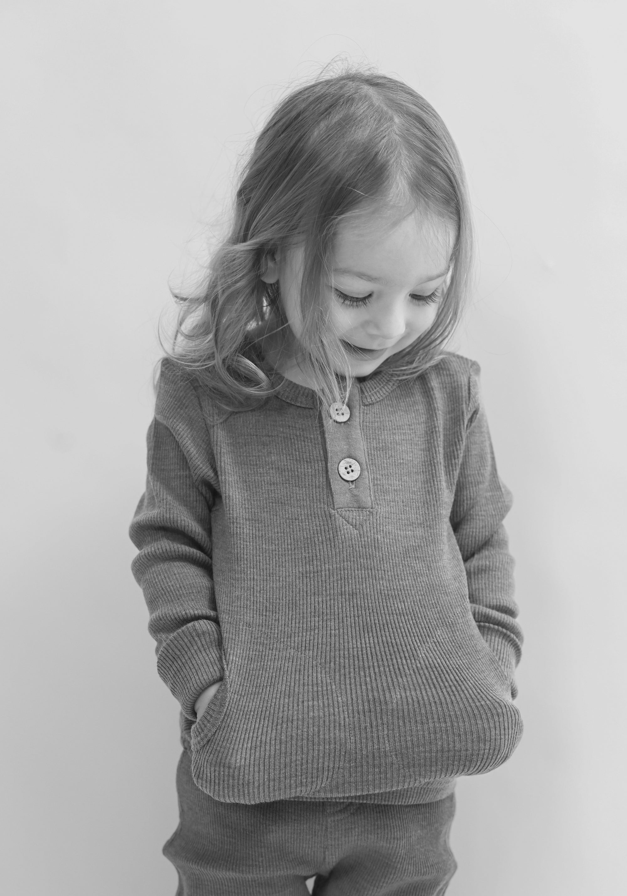 Bluză din lână merinos - Henley Pockets Acai Berry