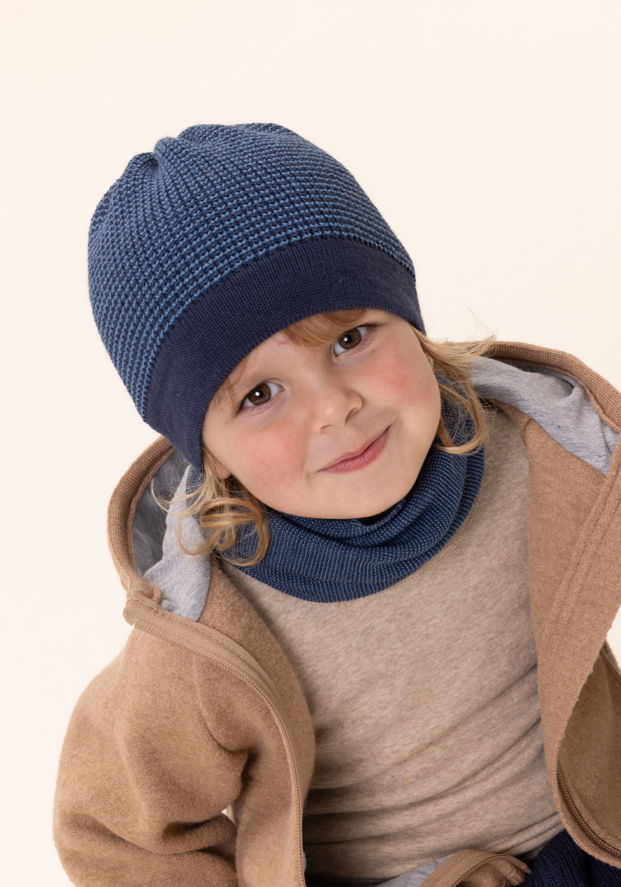 Căciulă lână merinos - Indigo/Dove Blue