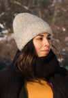 Căciulă femei din alpaca și bumbac Pima - Ilona White/Grey
