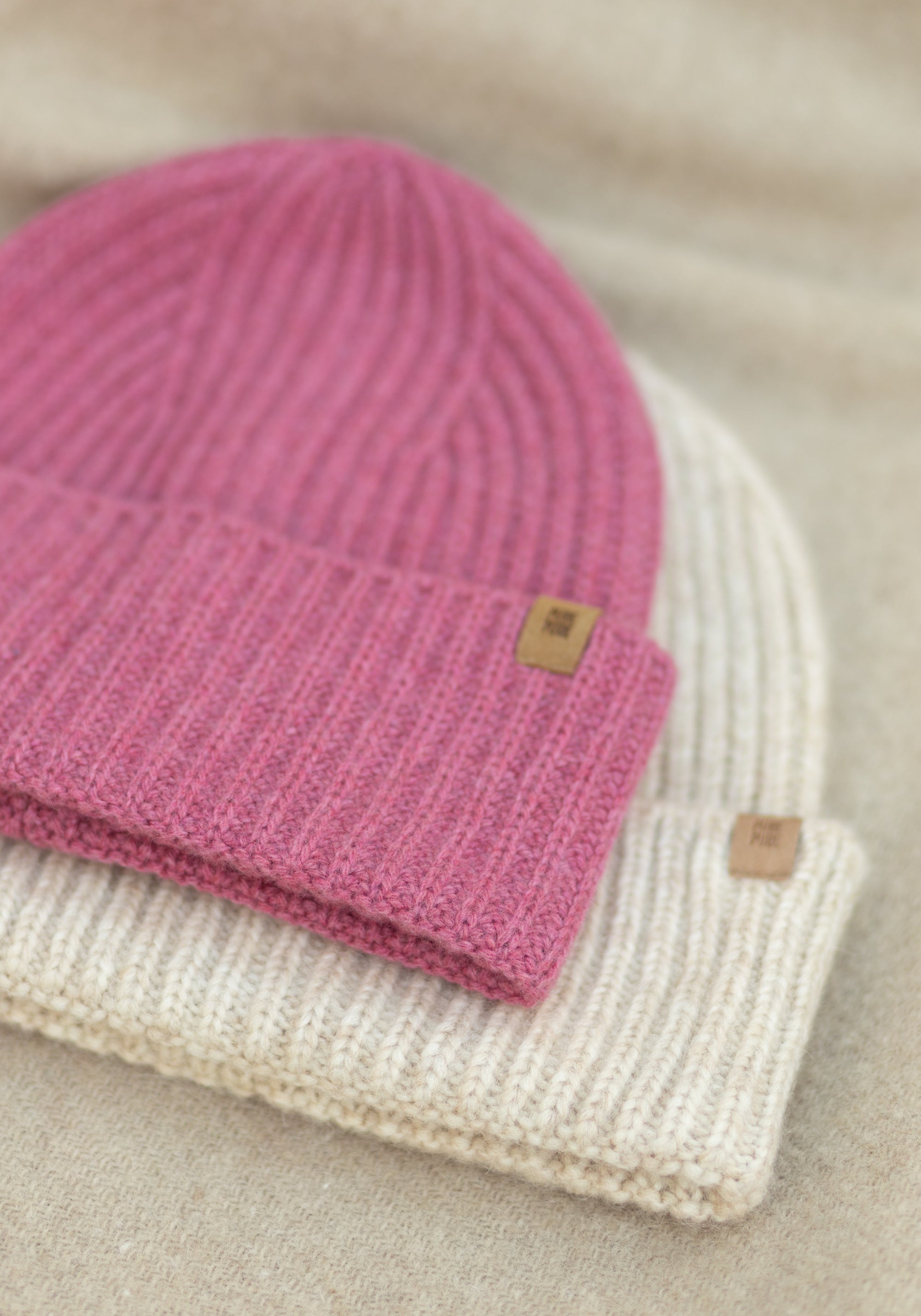 Căciulă femei din lână și cașmir - Dusty Pink