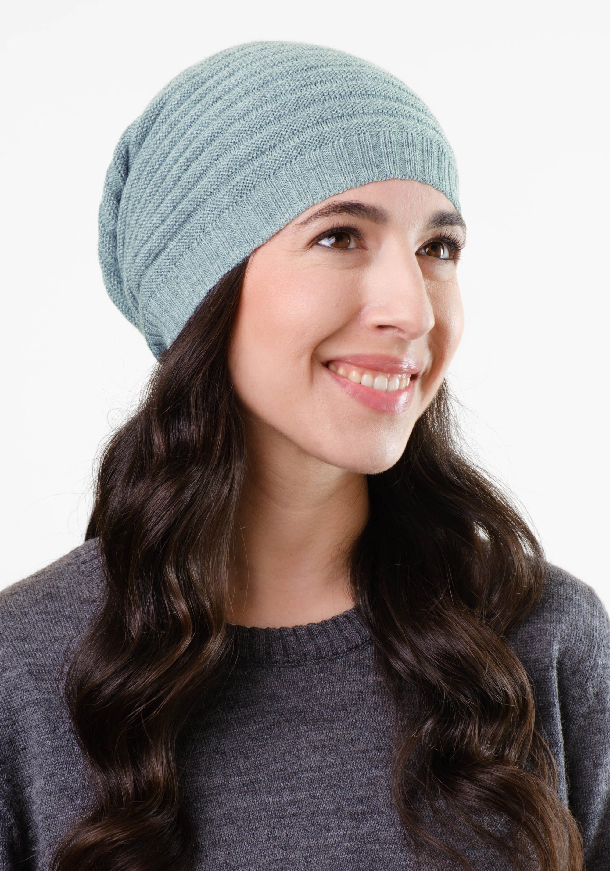 Căciulă long beanie adulți baby alpaca - Dusty Blue Melange De Colores HipHip.ro