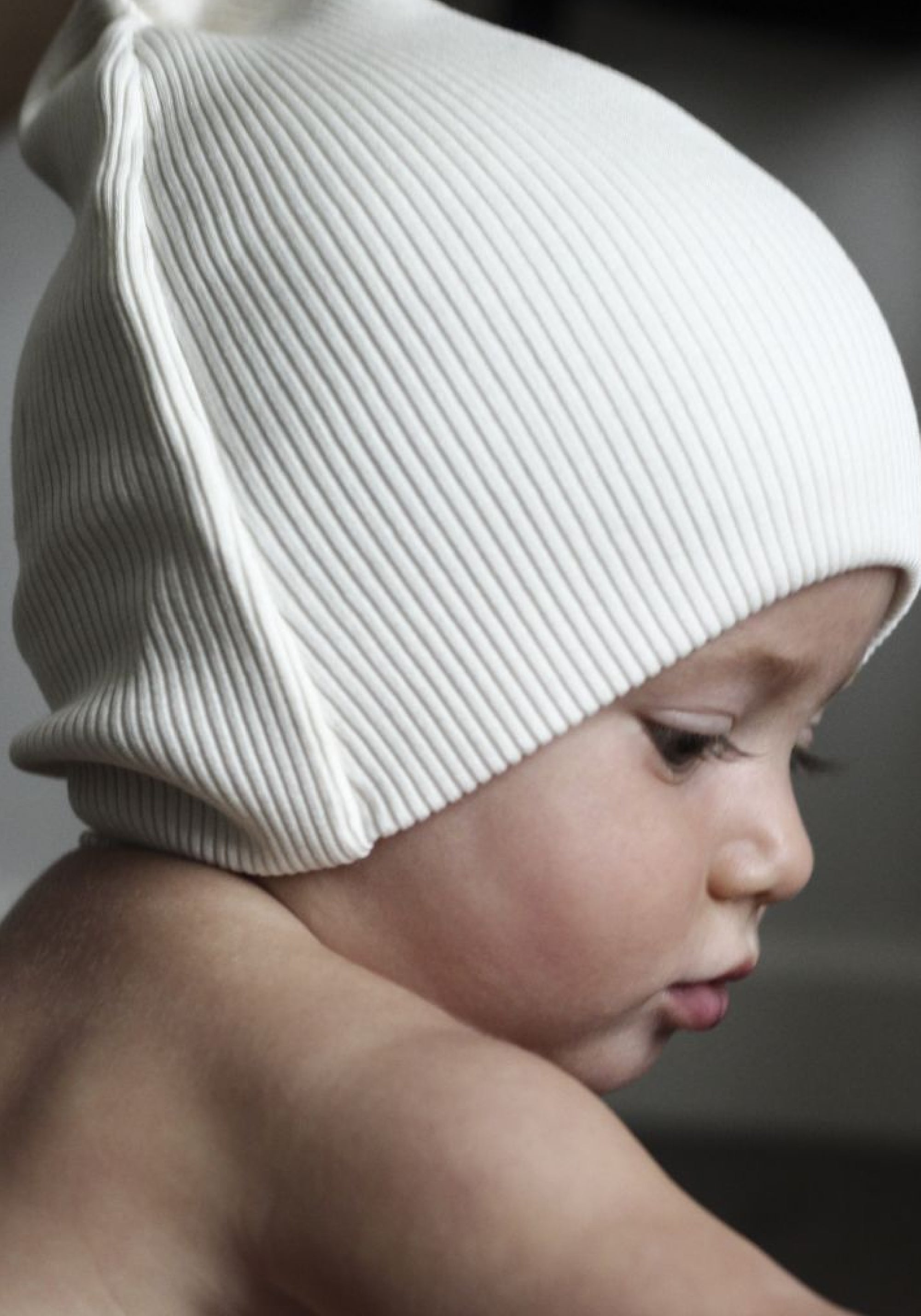 Căciulă seamless dublată din mătase - Bambi Cream