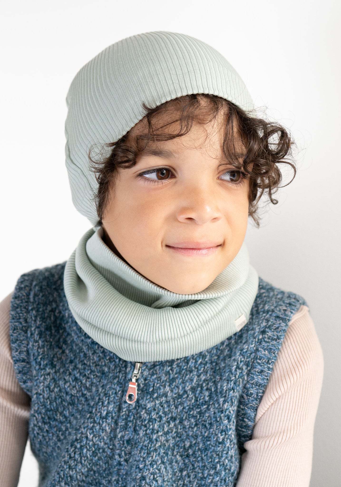 Căciulă seamless dublată din mătase - Bambi Spearmint