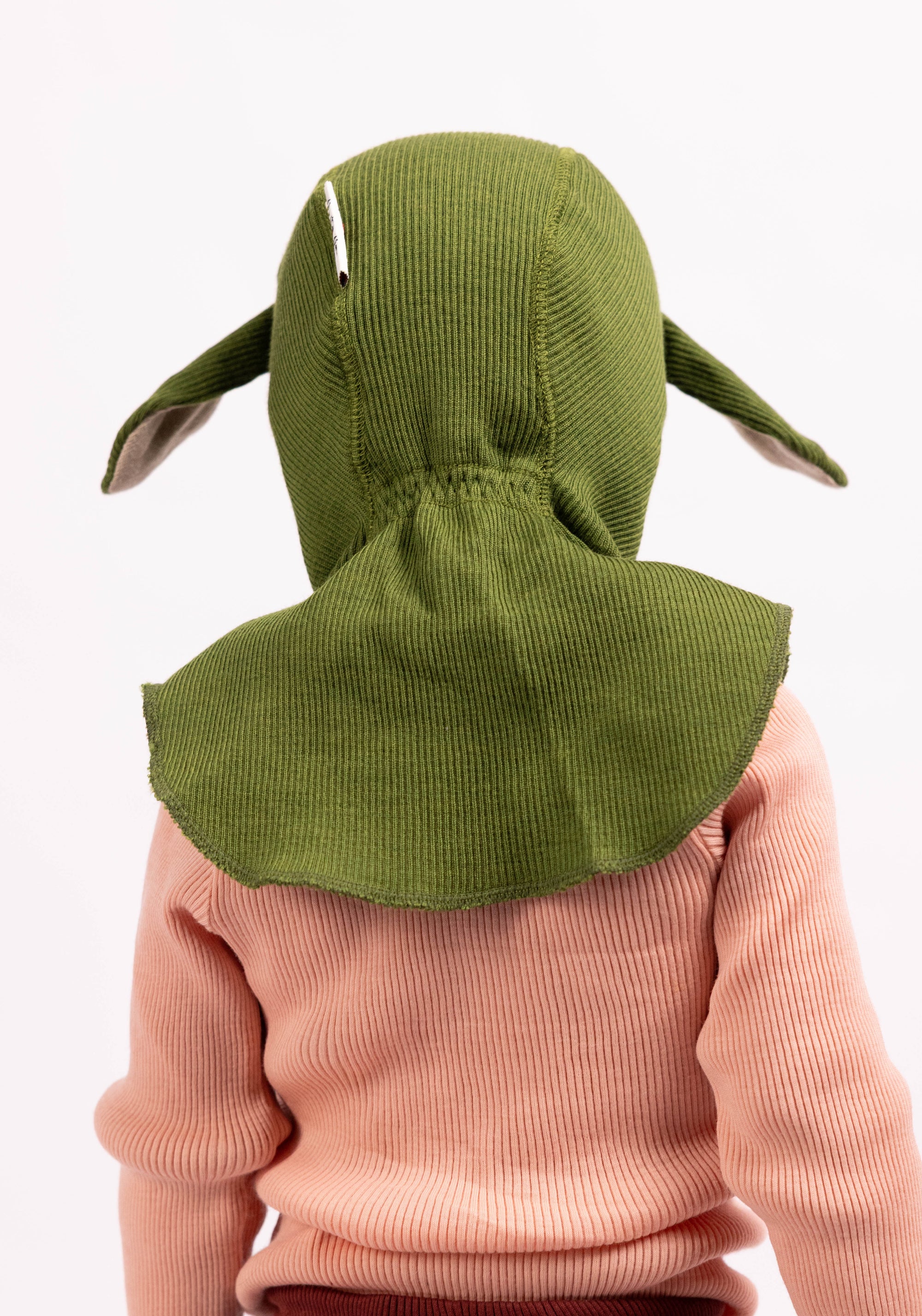 Cagulă din lână merinos - Bunny Garden Moss Green