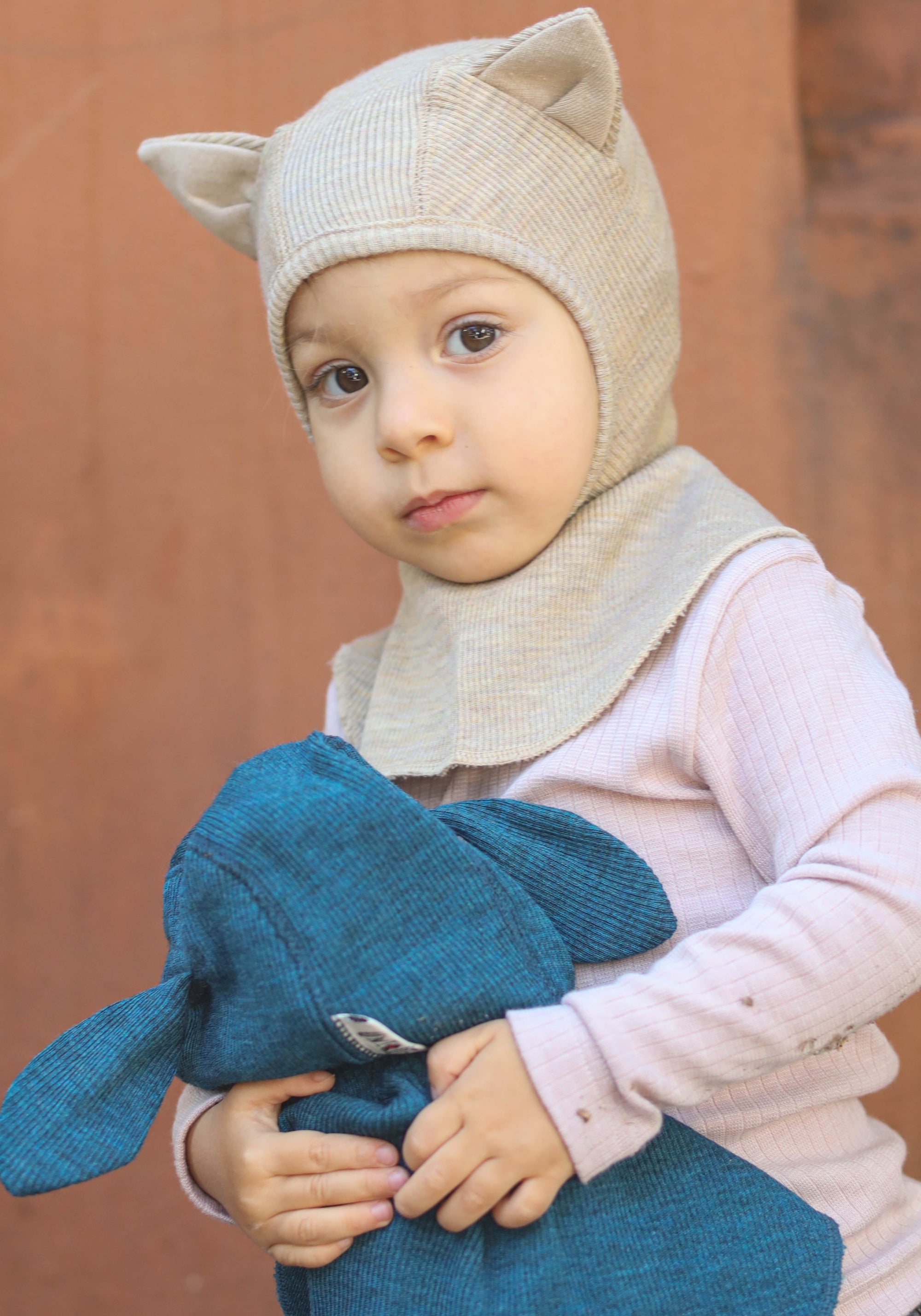 Cagulă din lână merinos - Kitty Driftwood Taupe