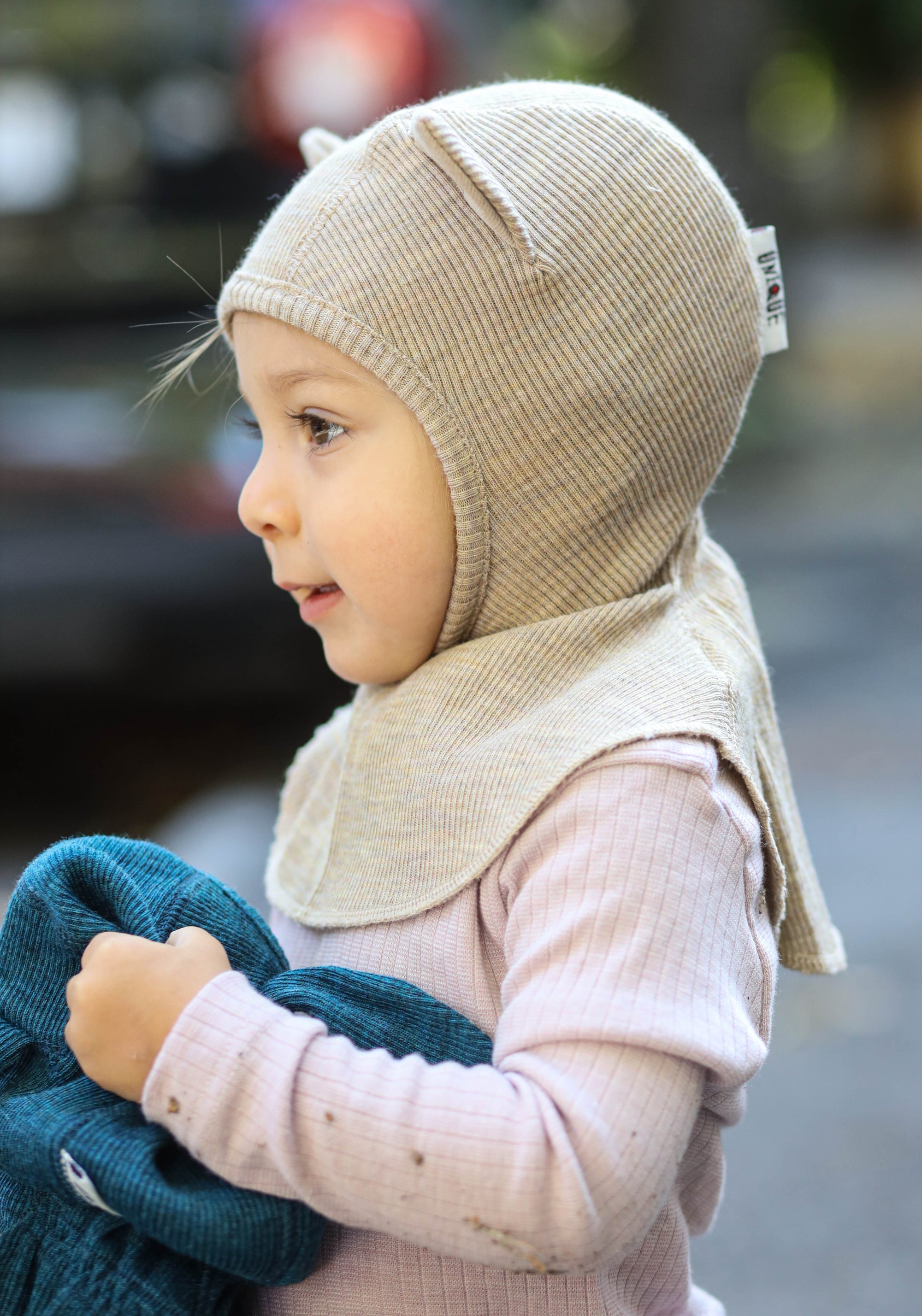 Cagulă din lână merinos - Kitty Driftwood Taupe