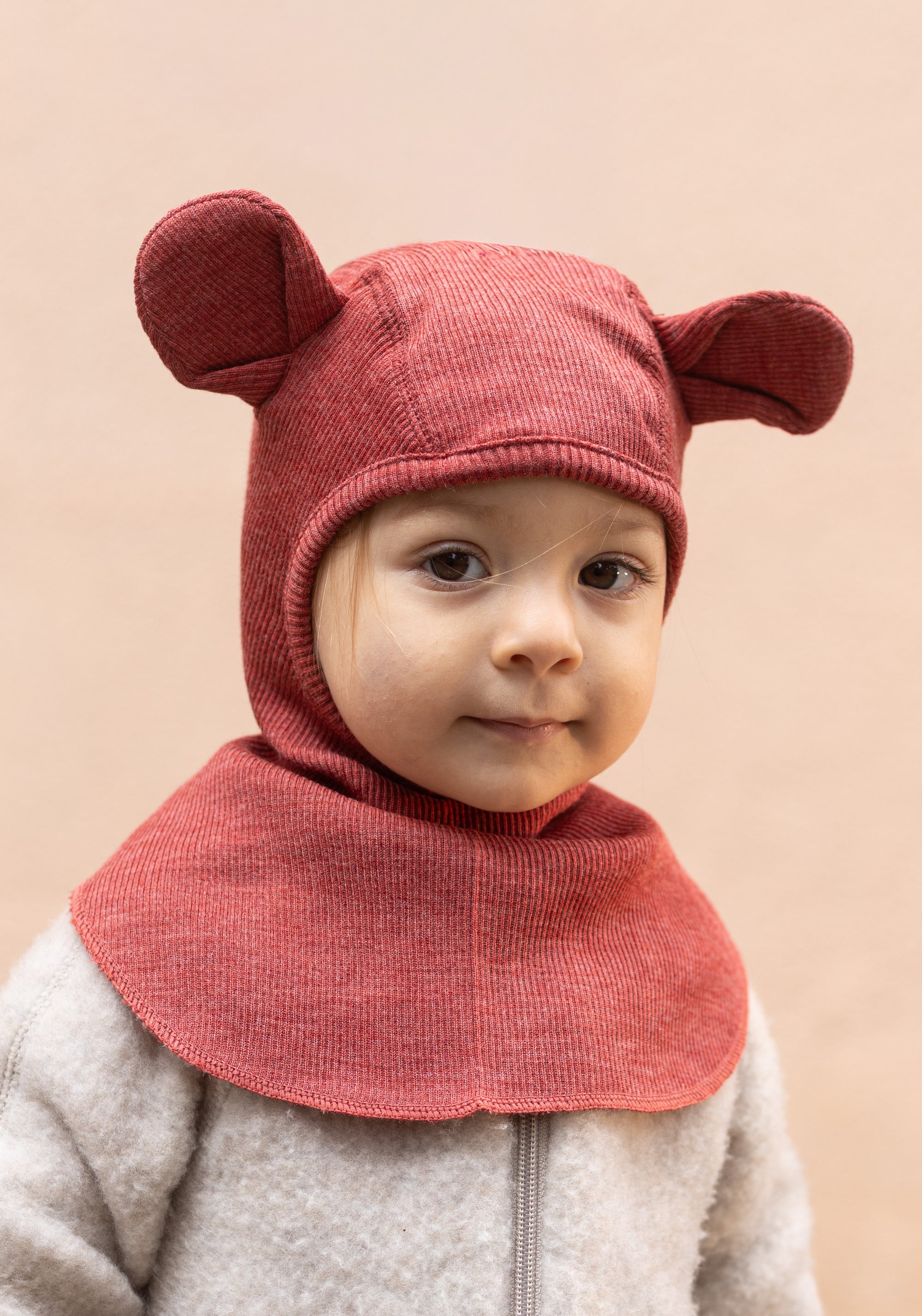 Cagulă din lână merinos - Teddy Bear Red Canyon