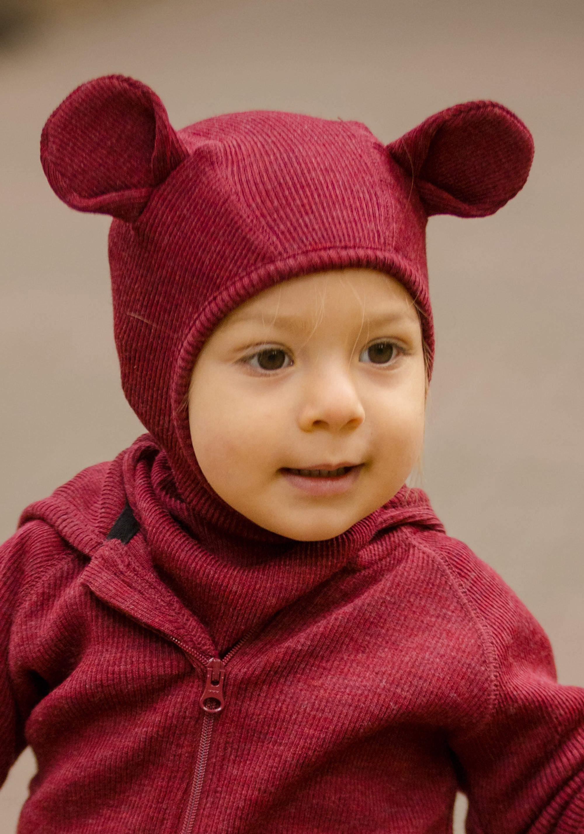 Cagulă din lână merinos - Teddy Bear Wild Pomegranate