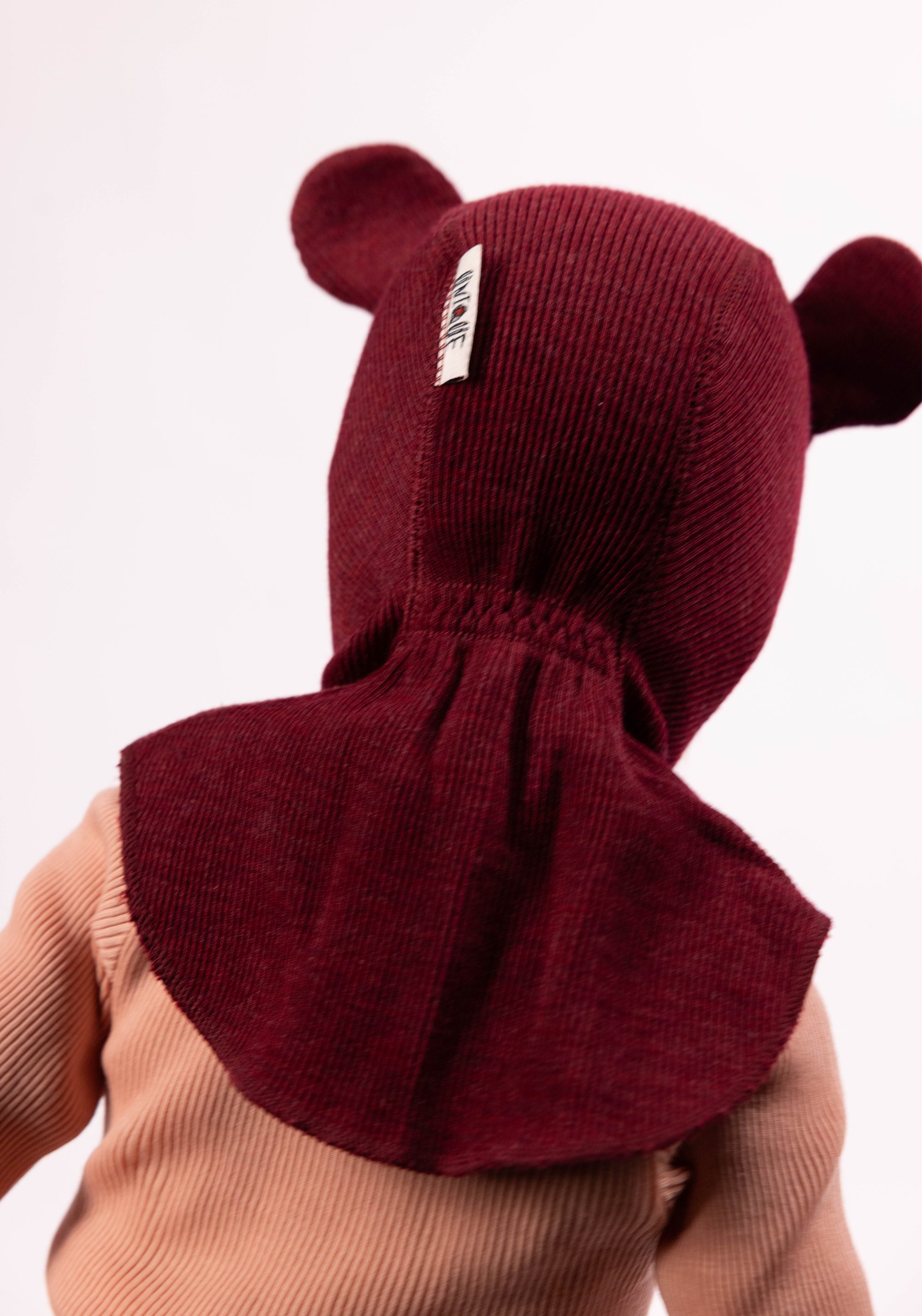 Cagulă din lână merinos - Teddy Bear Wild Pomegranate