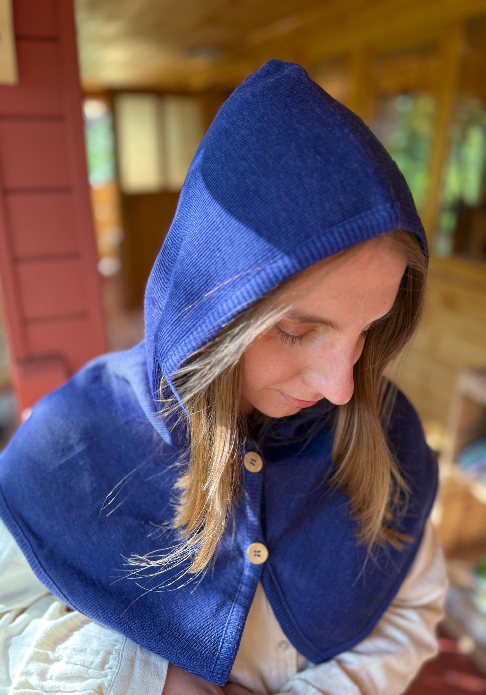 Cagulă din lână merinos - Twilight Blue