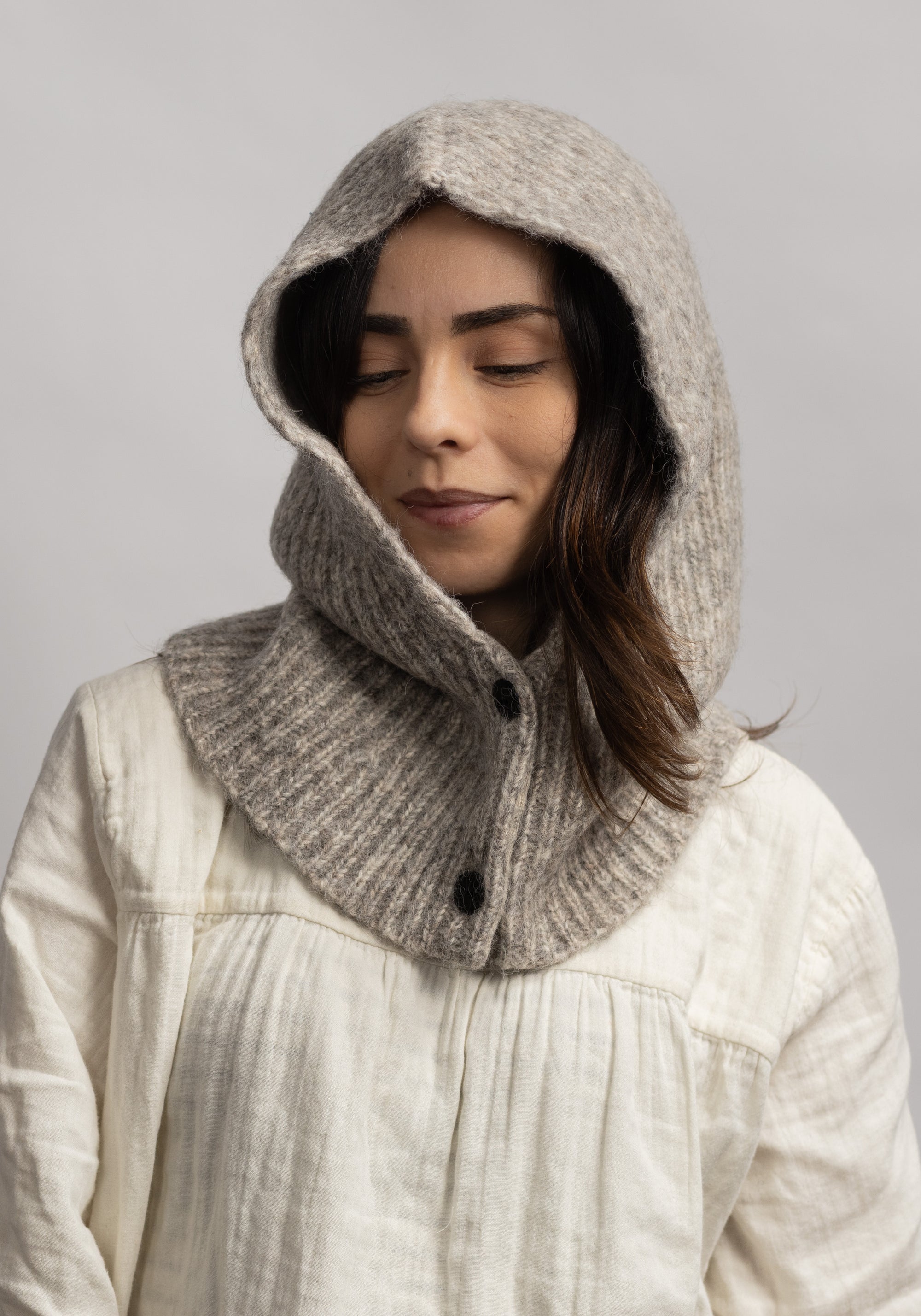 Cagulă femei din alpaca și bumbac Pima - Daphne Light Grey