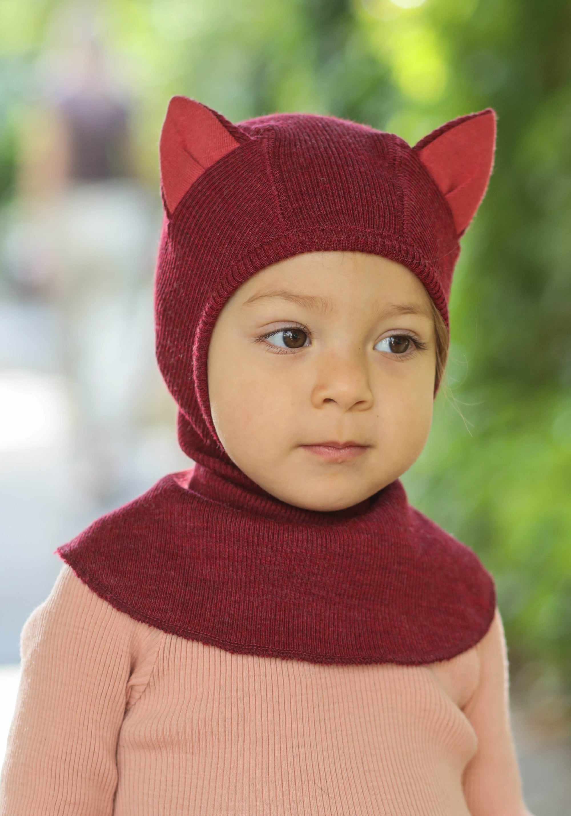 Cagulă lână merinos - Kitty Wild Pomegranate