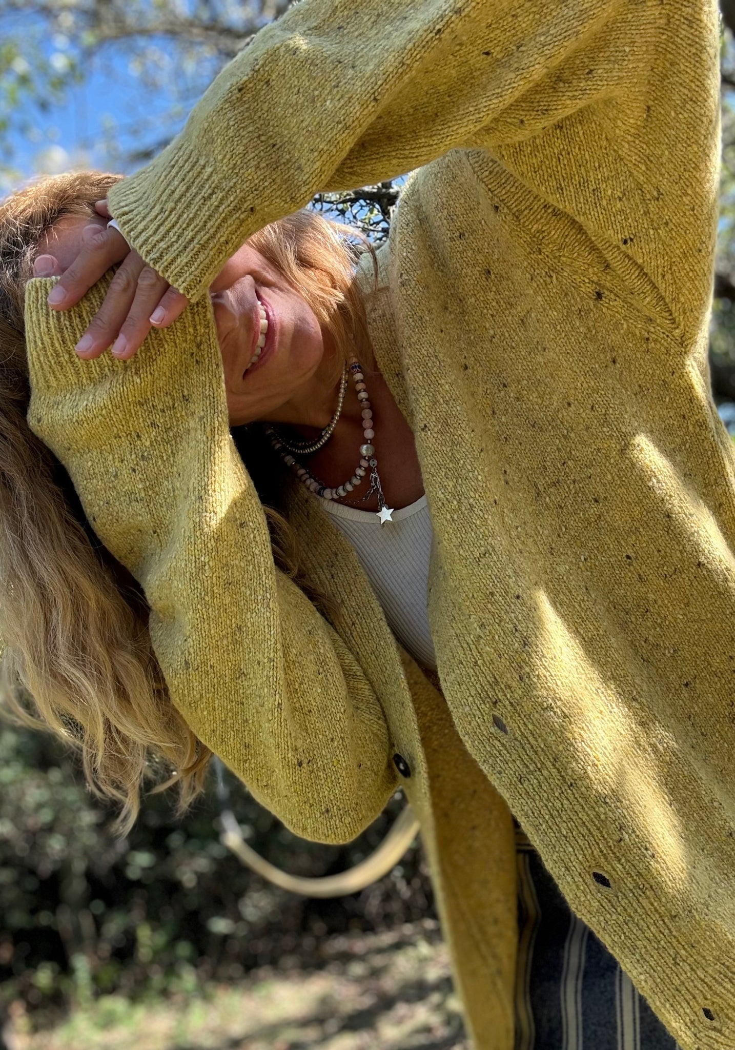 Cardigan din lână - Ammi Speckled Yellow