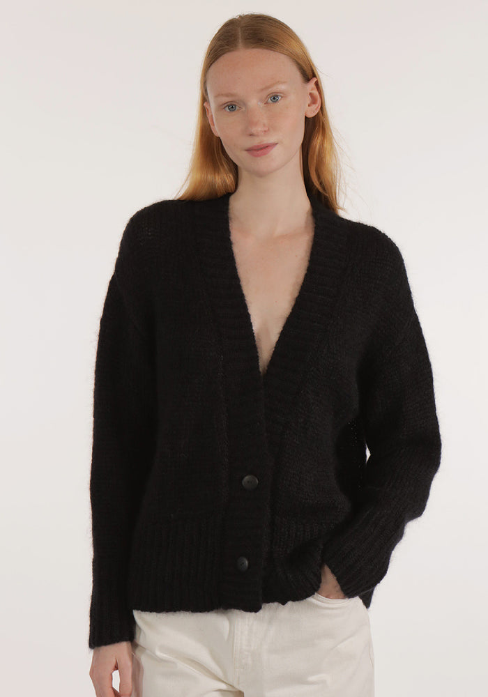 Cardigan femei din mohair și lână merinos - Izel Black