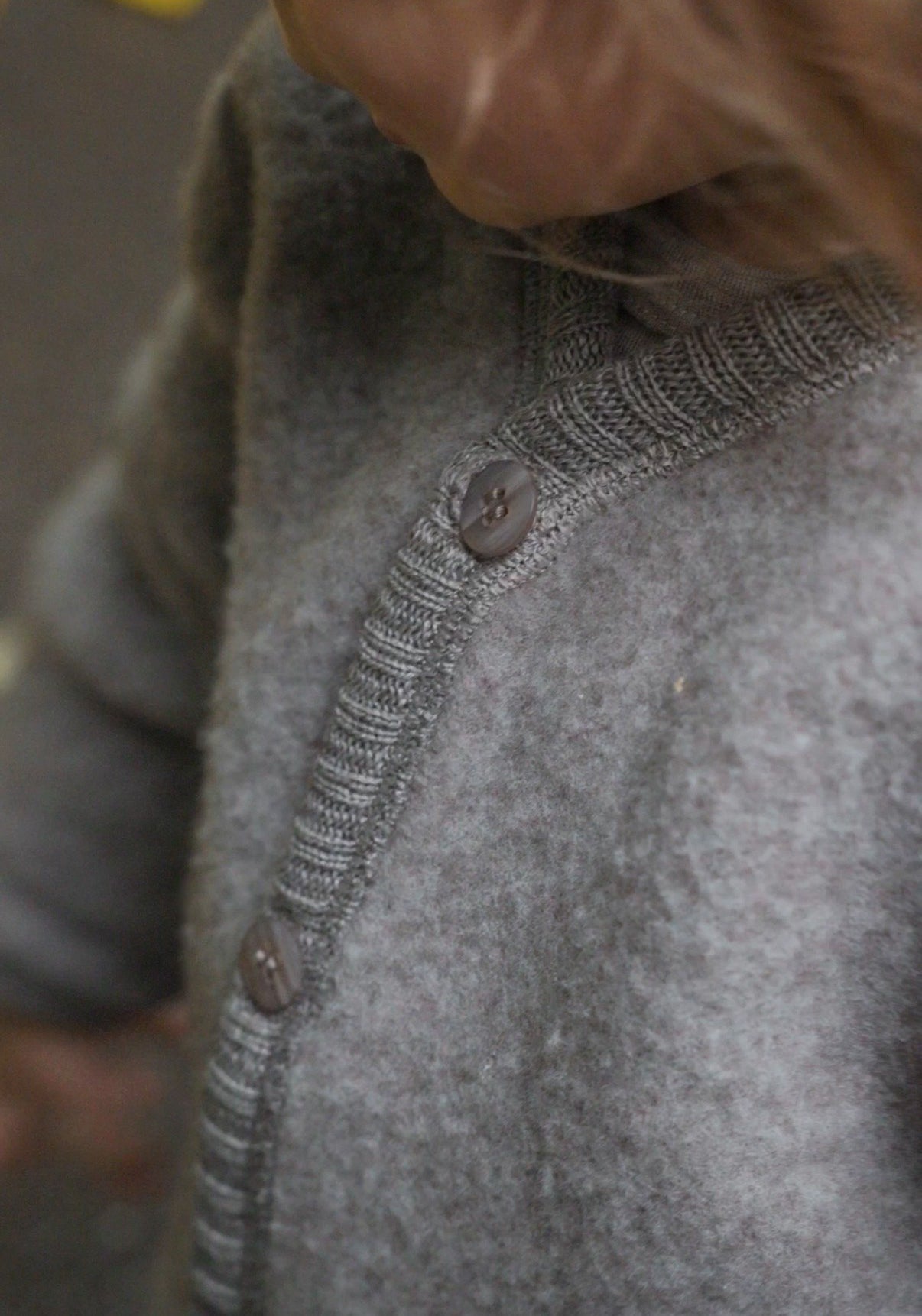 Cardigan fleece din lână merinos - Sesame Melange
