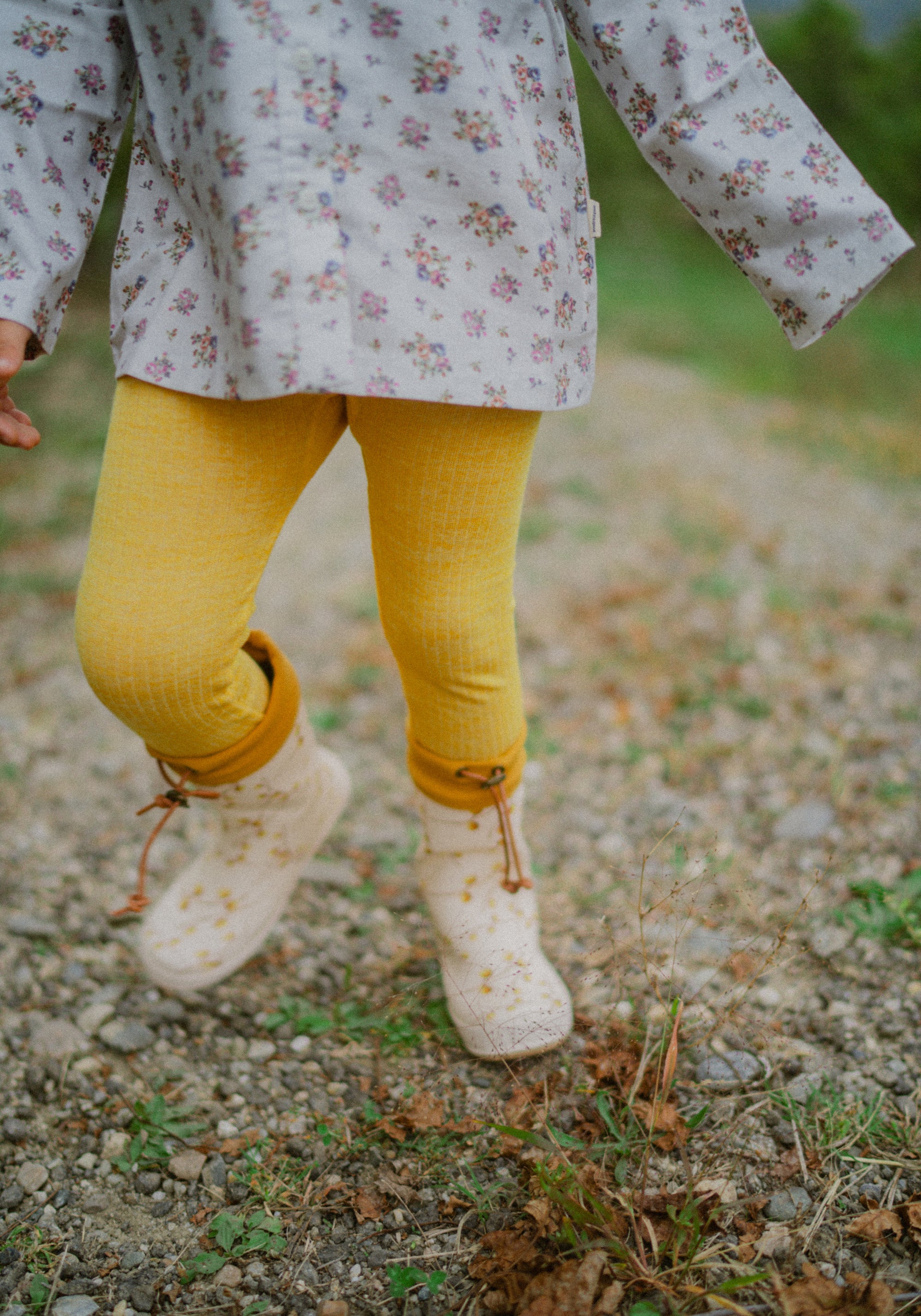 Colanți seamless din lână merinos, mătase și bumbac - Yellow Melange