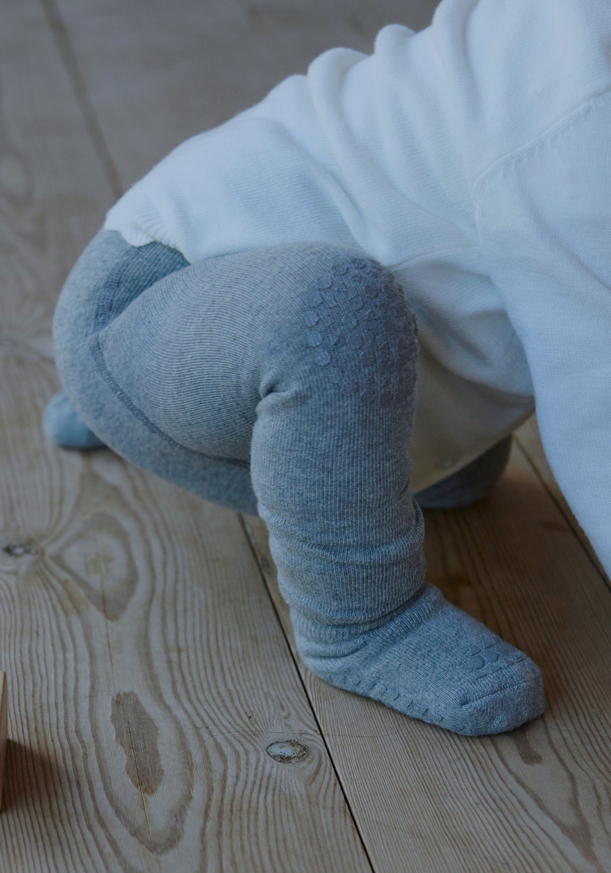 Dres antiderapant din lână merinos - Stone Blue