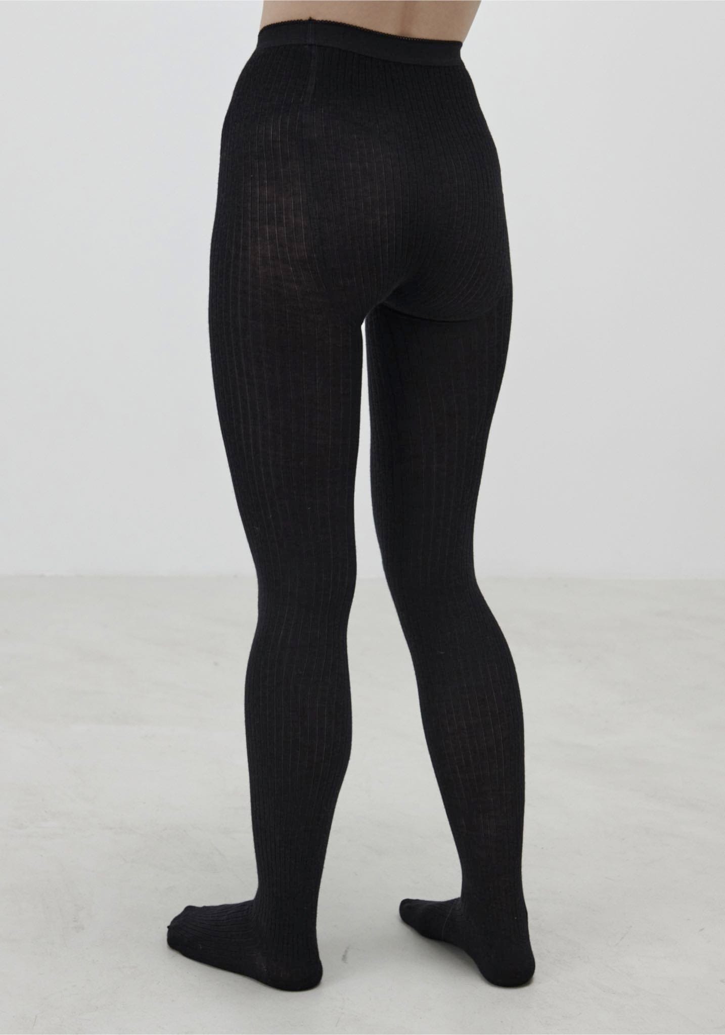 Dres Rib din lână merinos - Black