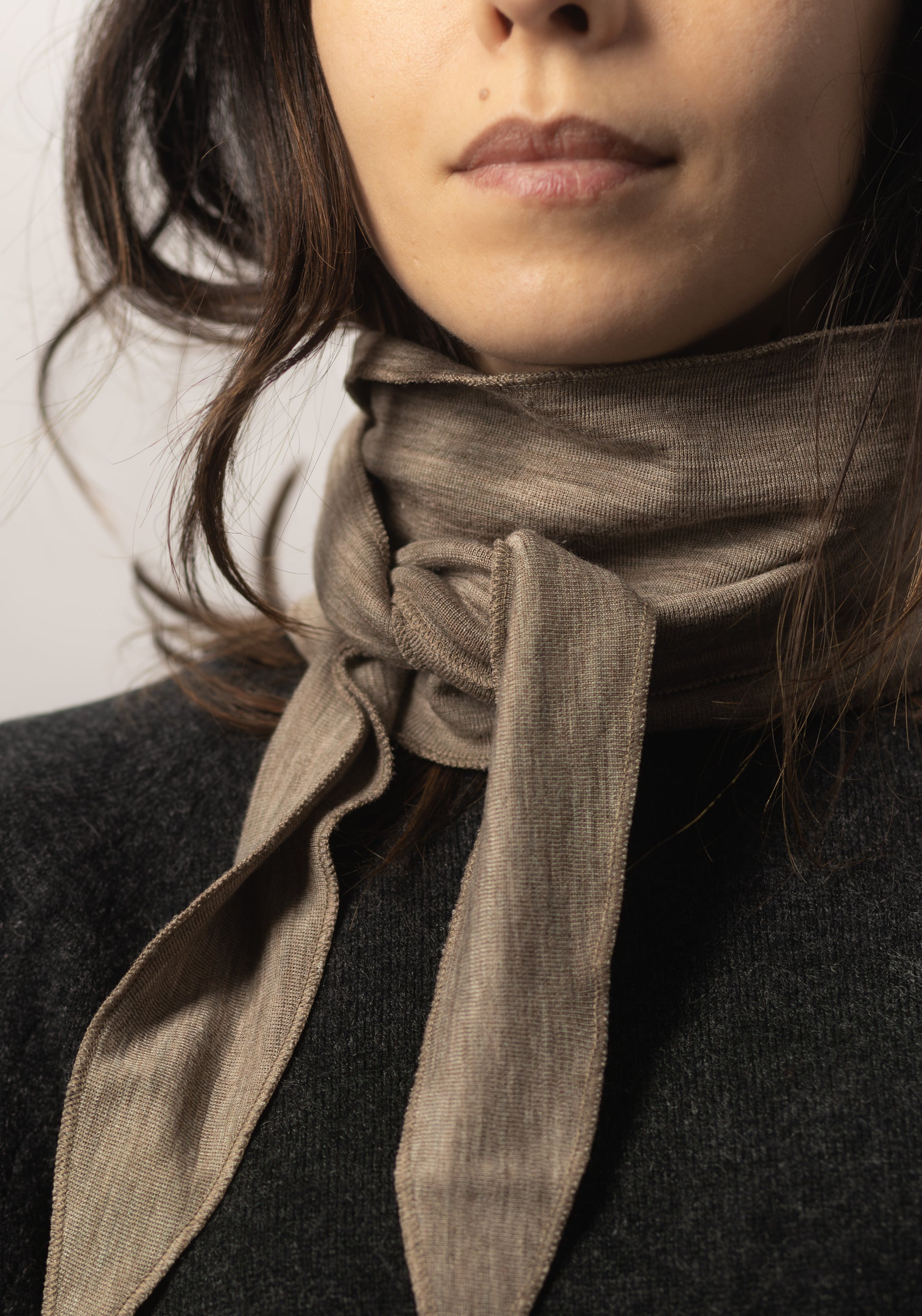 Eșarfă dublată din lână merinos și mătase - Beige Melange