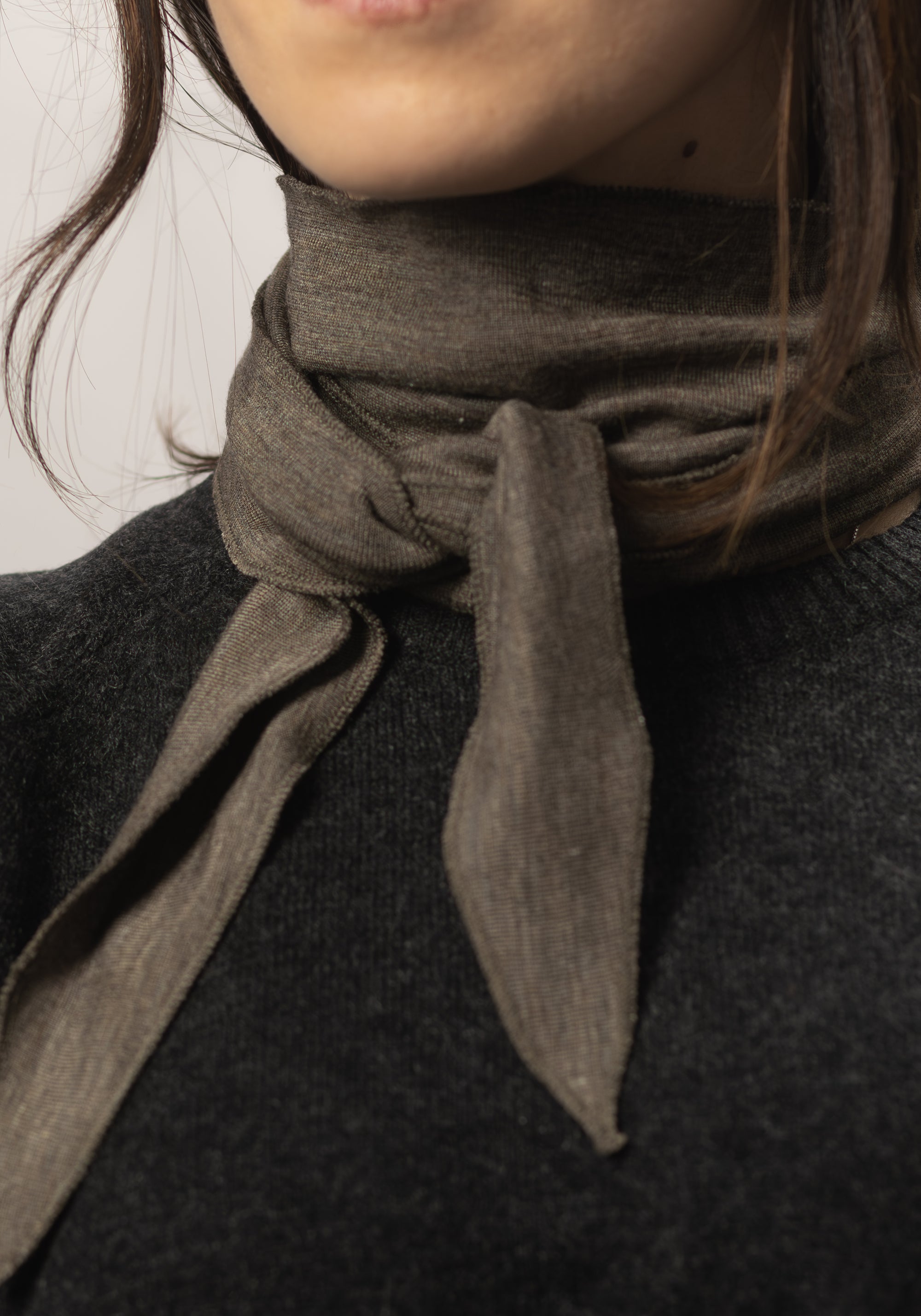 Eșarfă dublată din lână merinos și mătase - Brown Melange