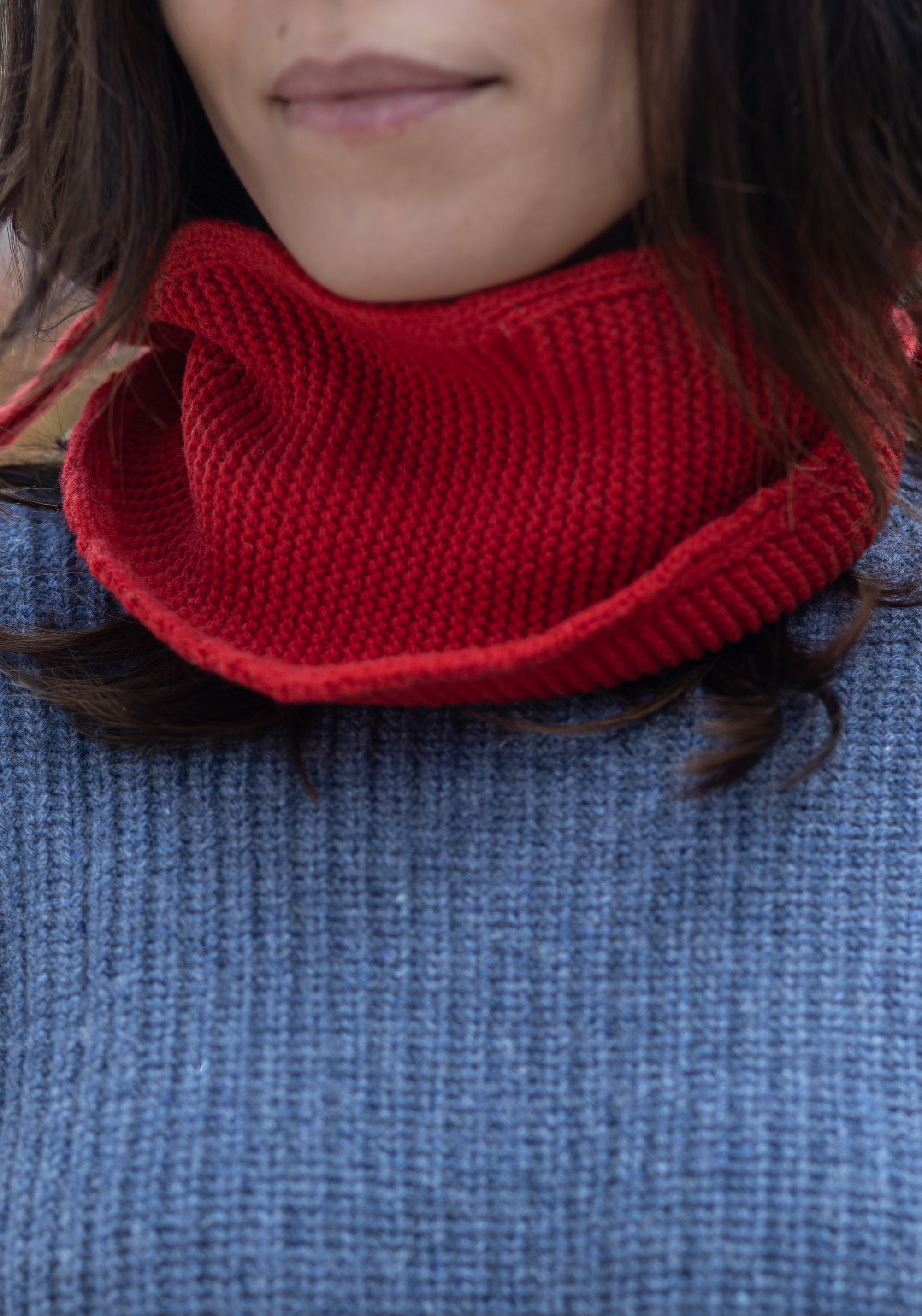 Eșarfă tricotată femei din lână - Scarf Scarlett Red