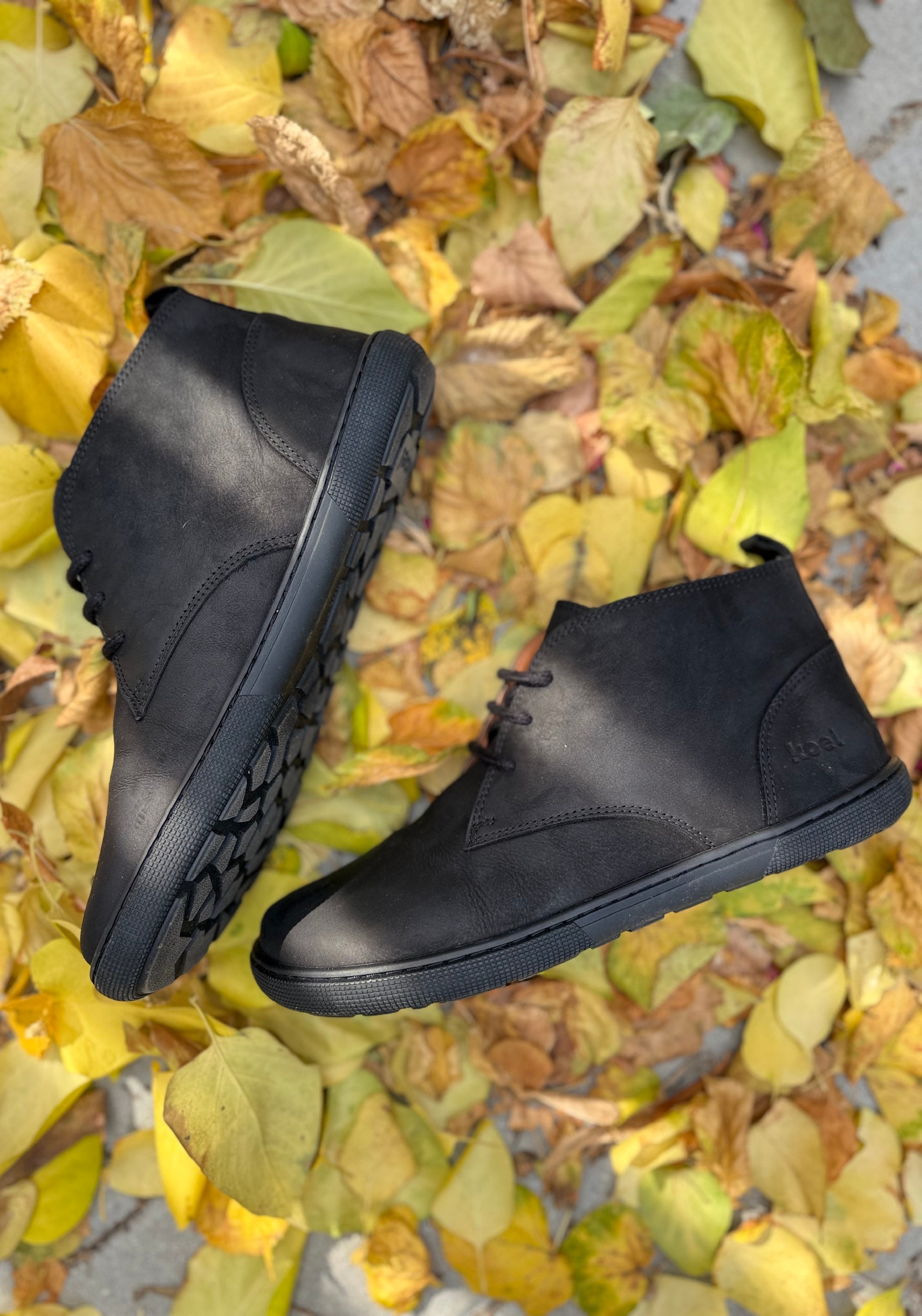 Ghete Barefoot din piele - Fea Black