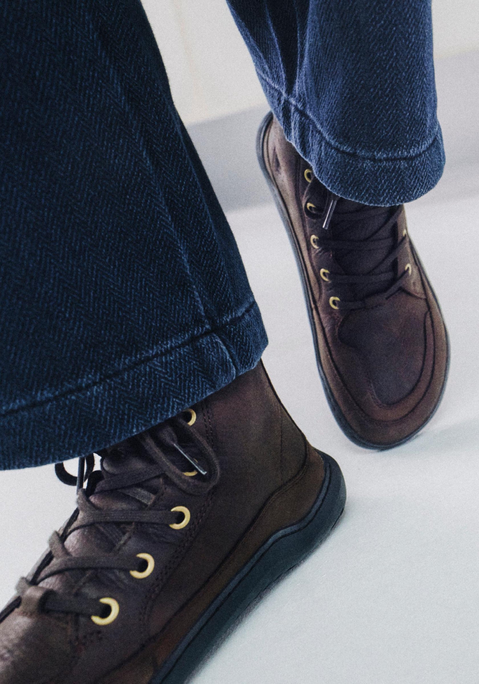 Ghete Barefoot din piele - Gobi Boot II Men Mole