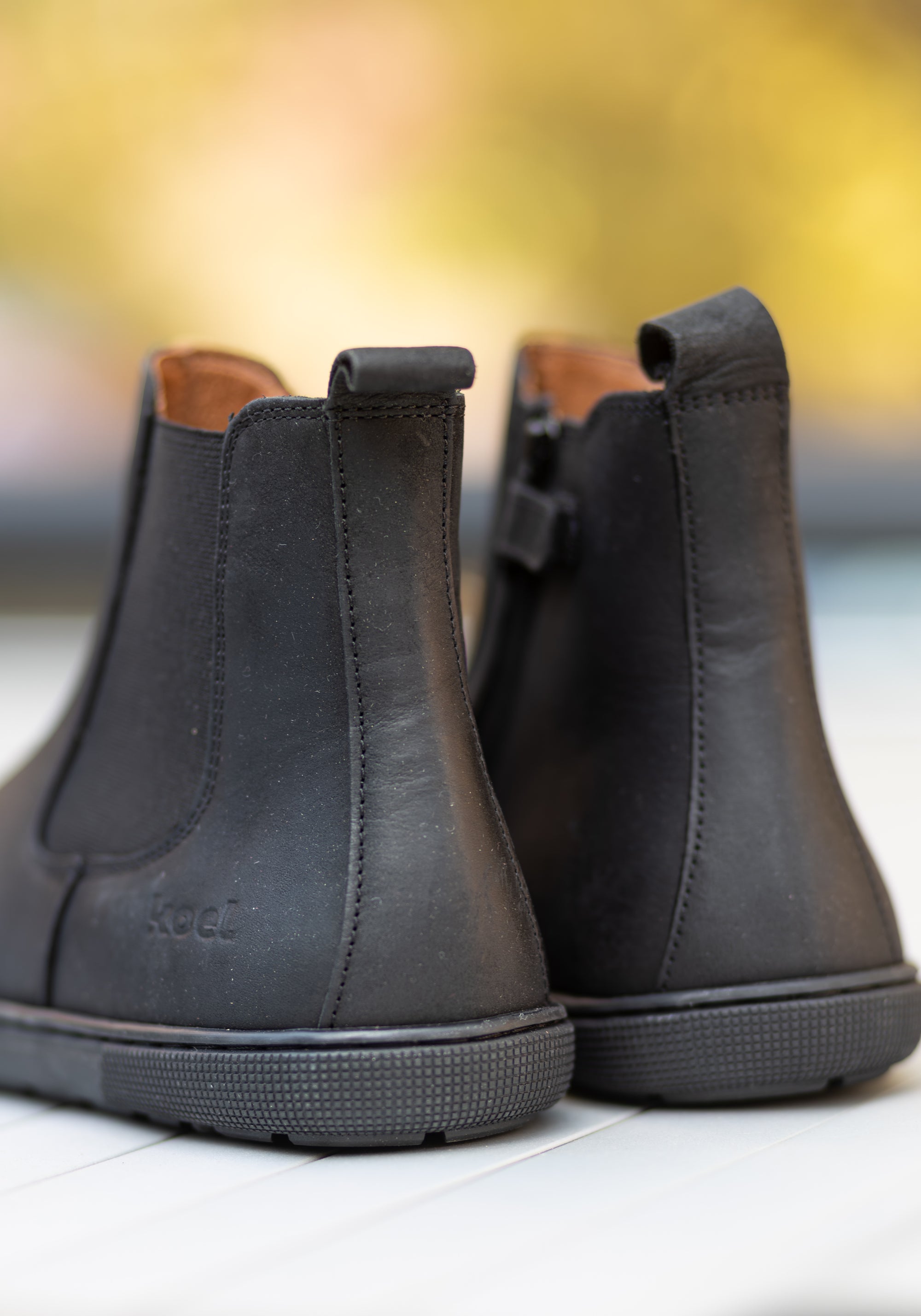 Ghete Barefoot femei din piele - Filas Black