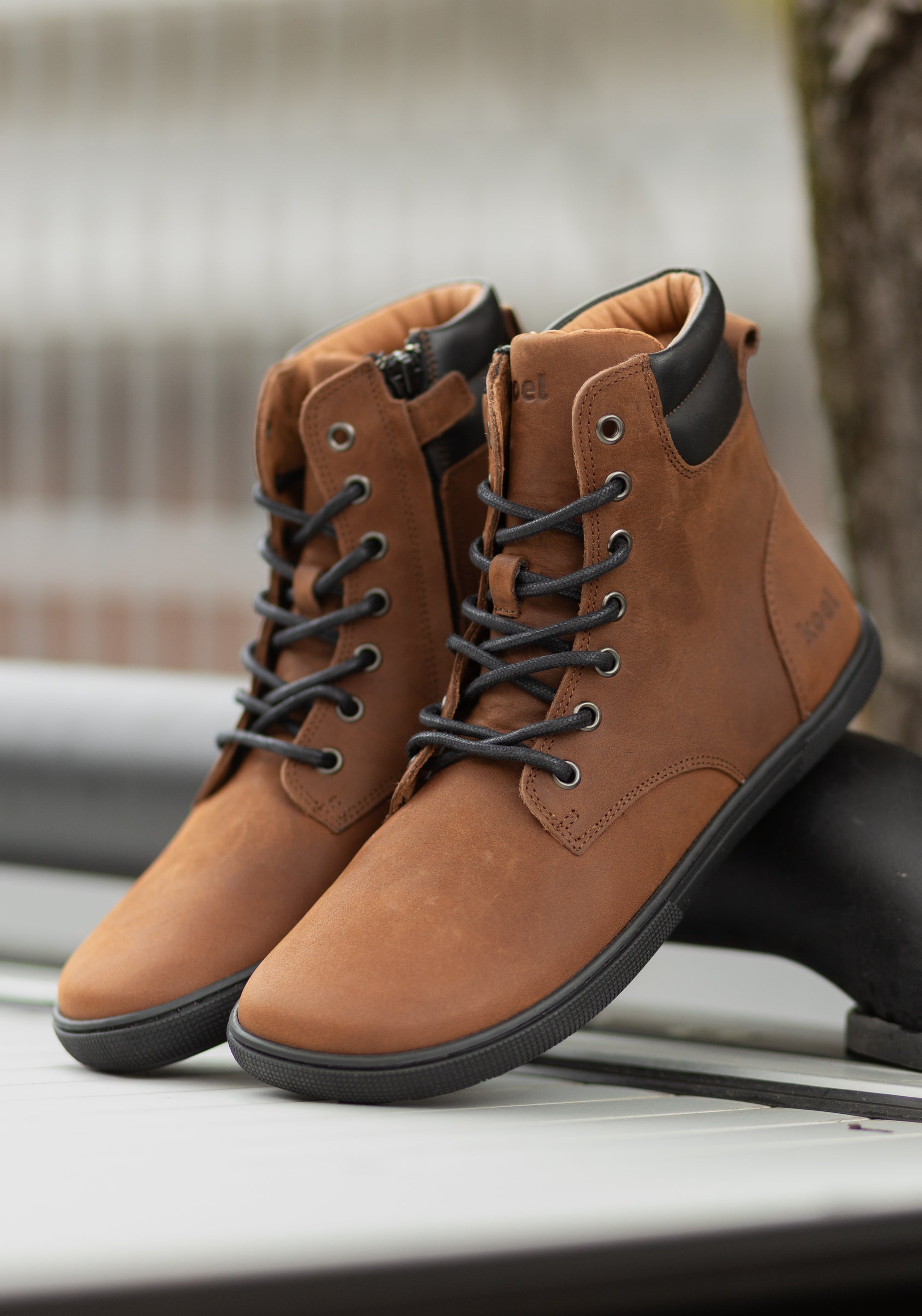 Ghete Barefoot femei din piele - Florence Chocolate