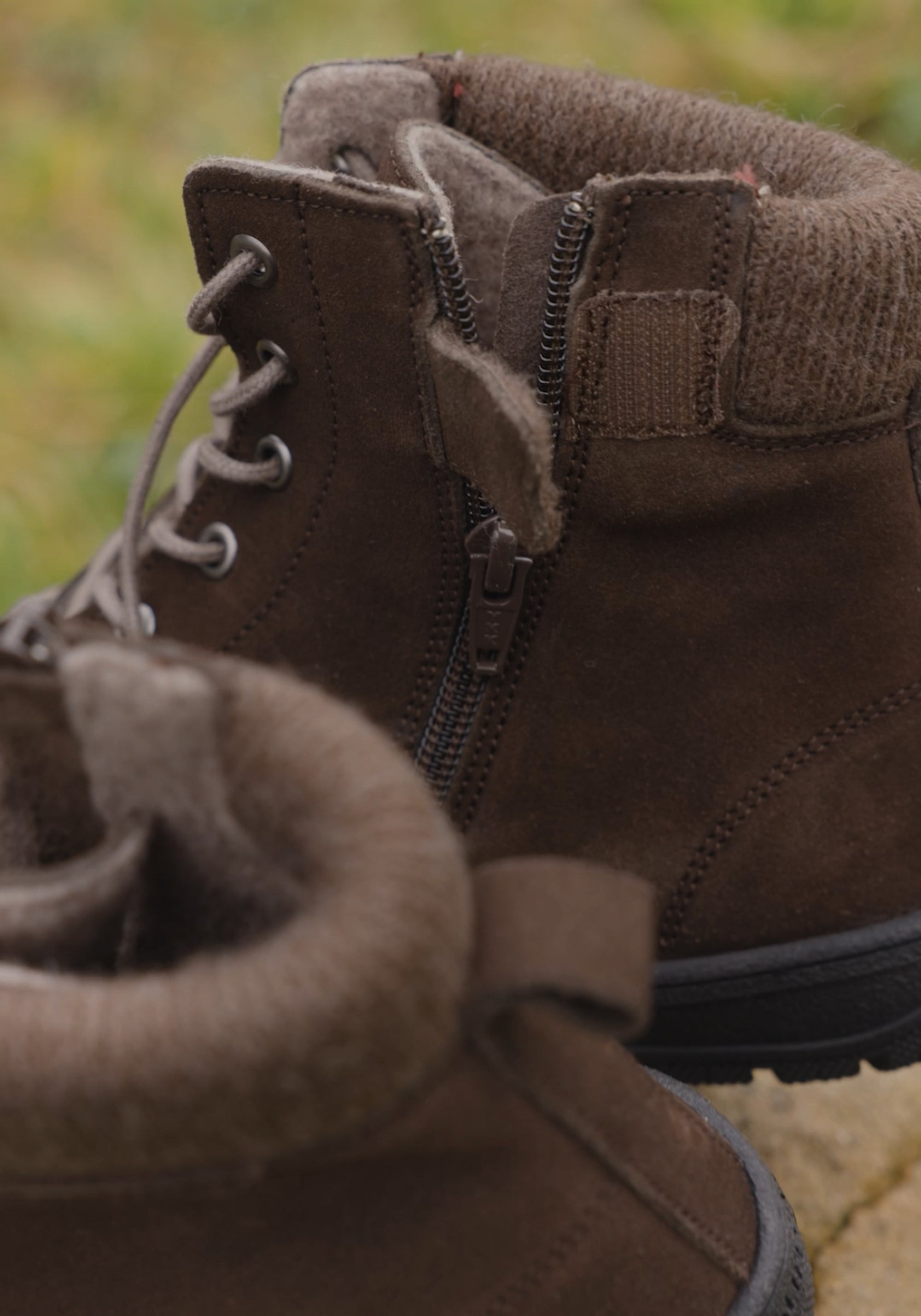 Ghete Barefoot îmblănite femei - Loud Style Chestnut