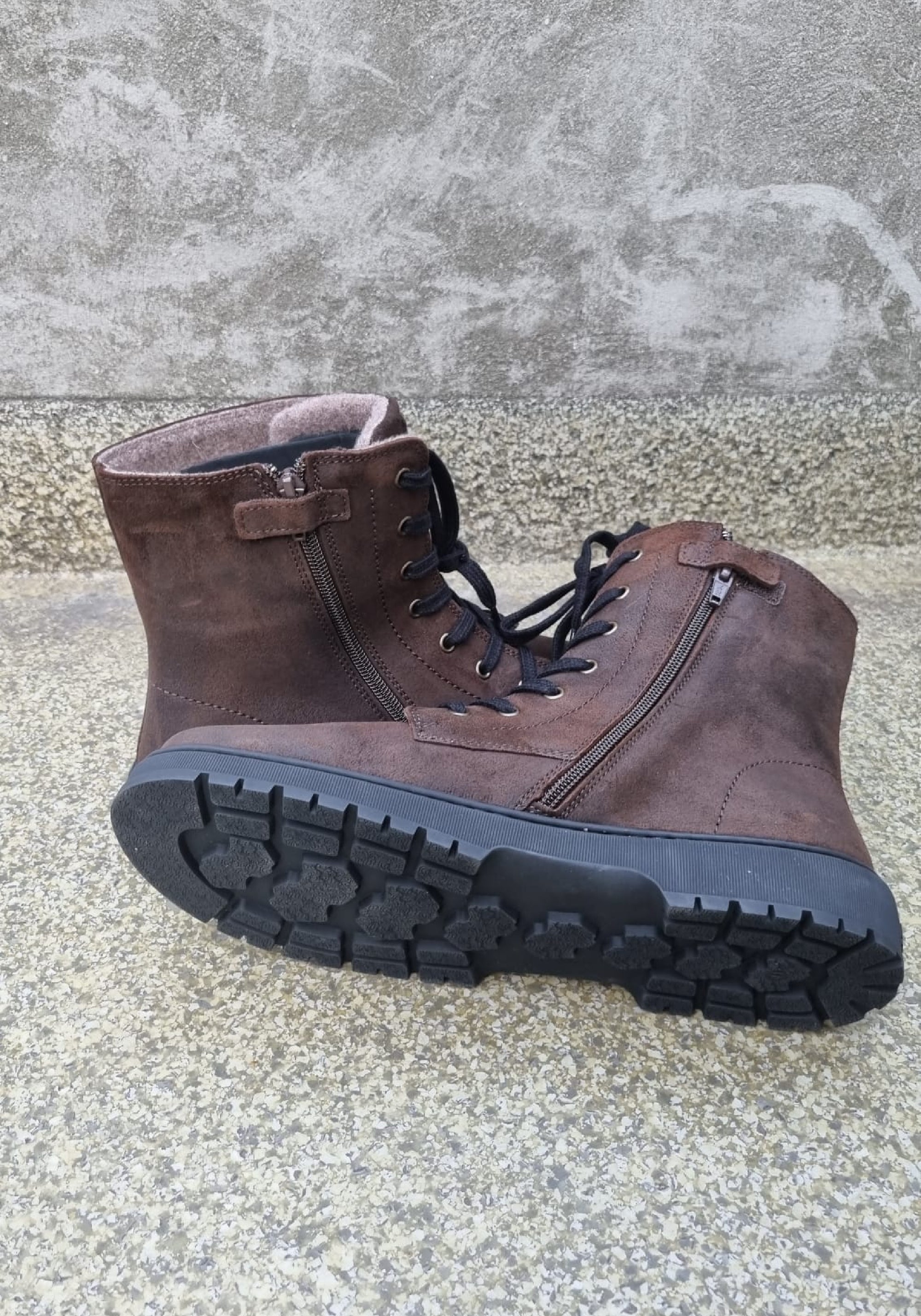 Ghete Barefoot îmblănite - Galyon Chocolate