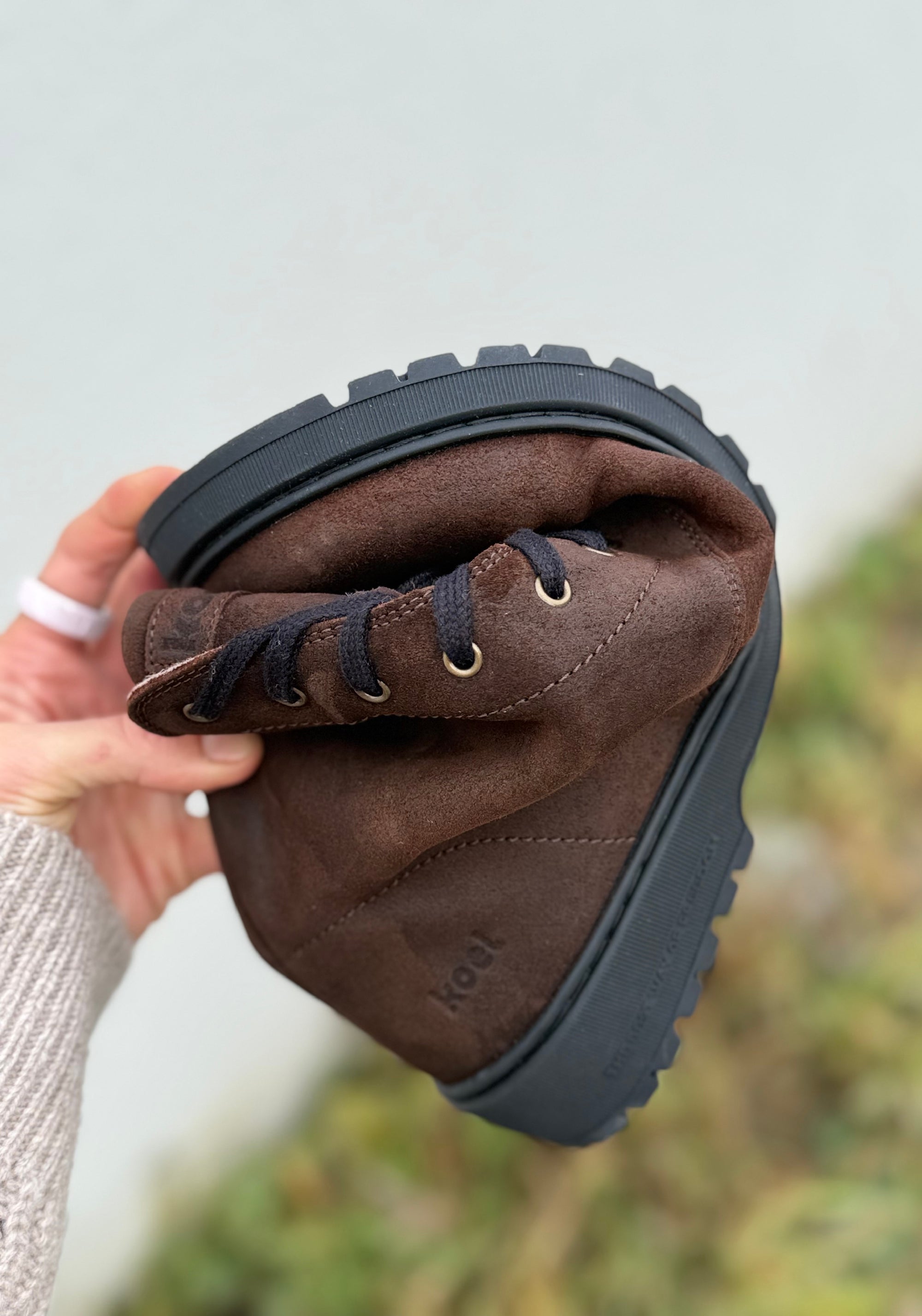 Ghete Barefoot îmblănite - Galyon Chocolate