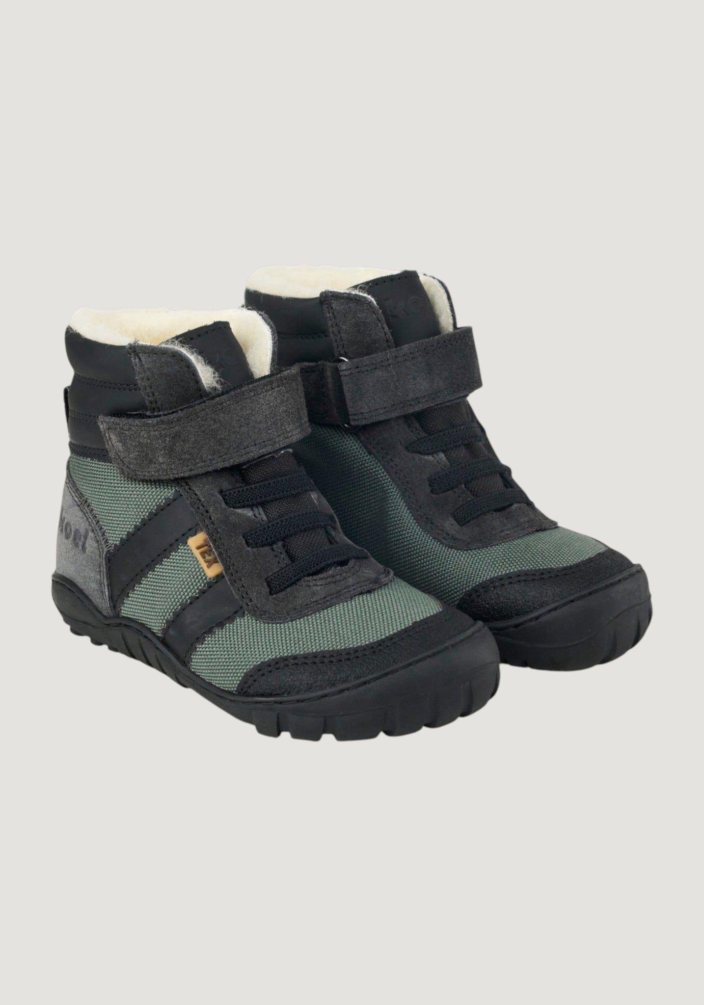 Ghete Barefoot impermeabile îmblănite - Milam Black