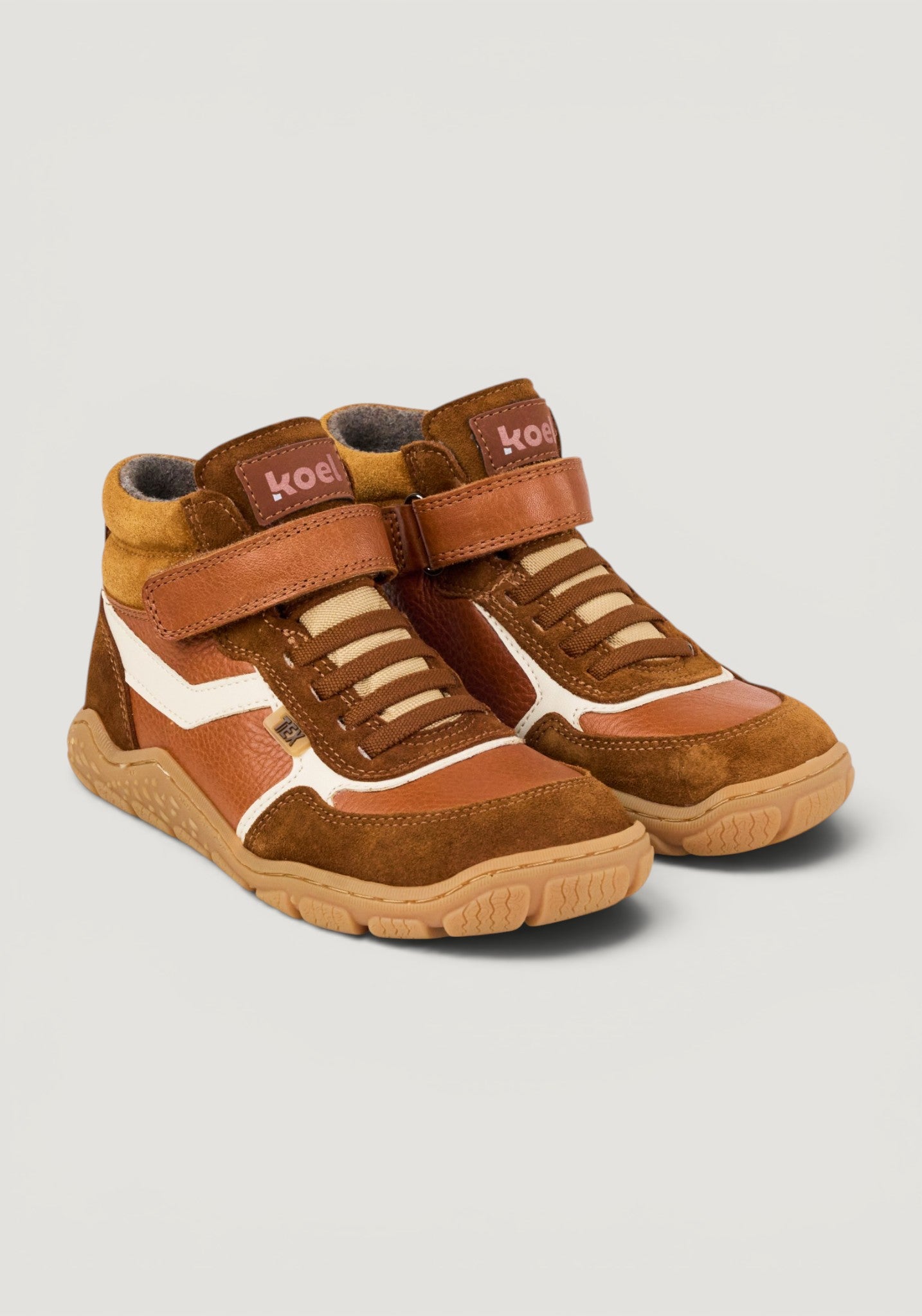 Ghete drumeție Barefoot impermeabile îmblănite - Rami Cognac