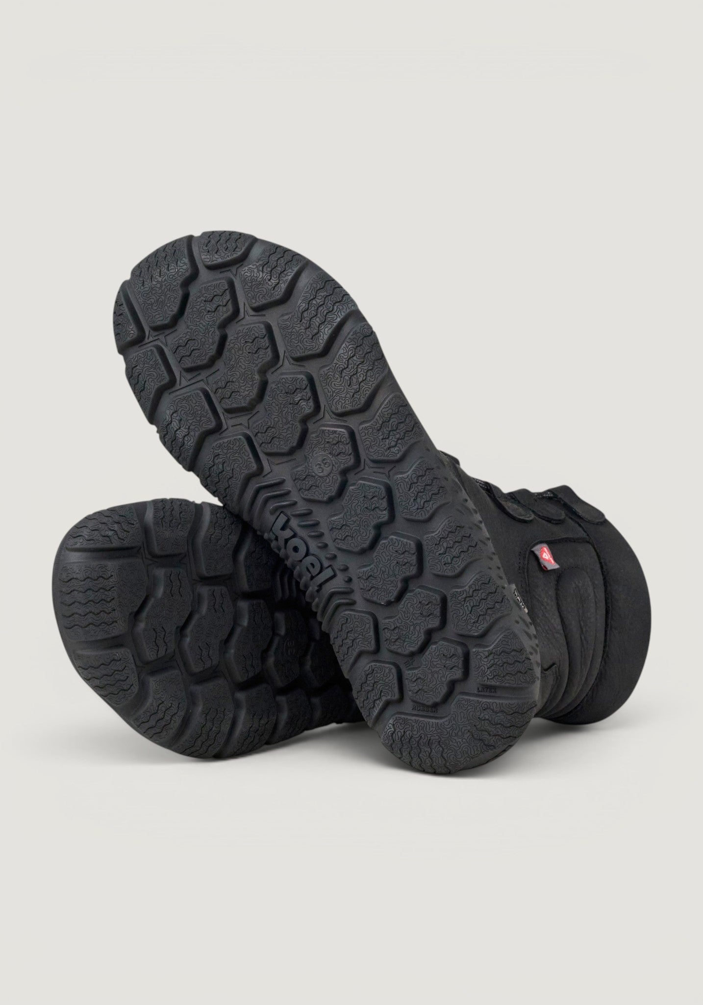 Ghete drumeție Barefoot impermeabile îmblănite - Riso Black 41