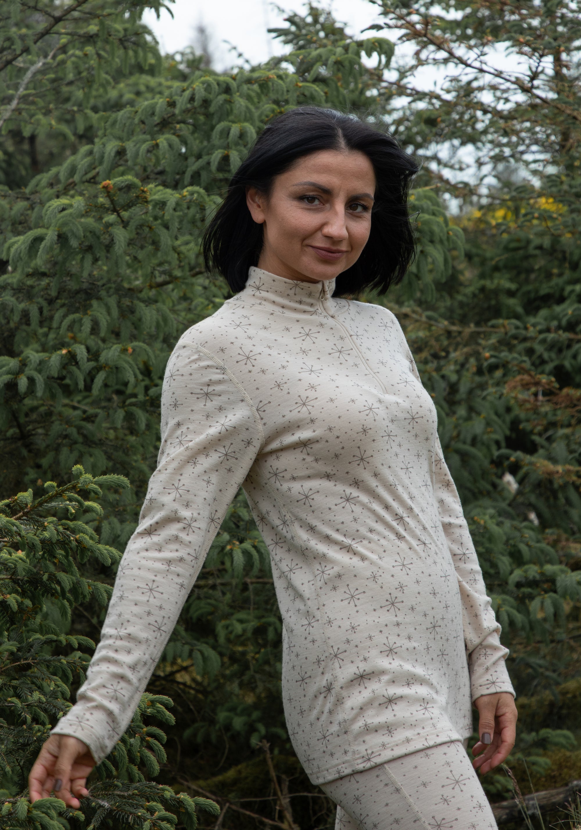 Helancă femei din lână merinos - Handdrawn Snowflake Beige
